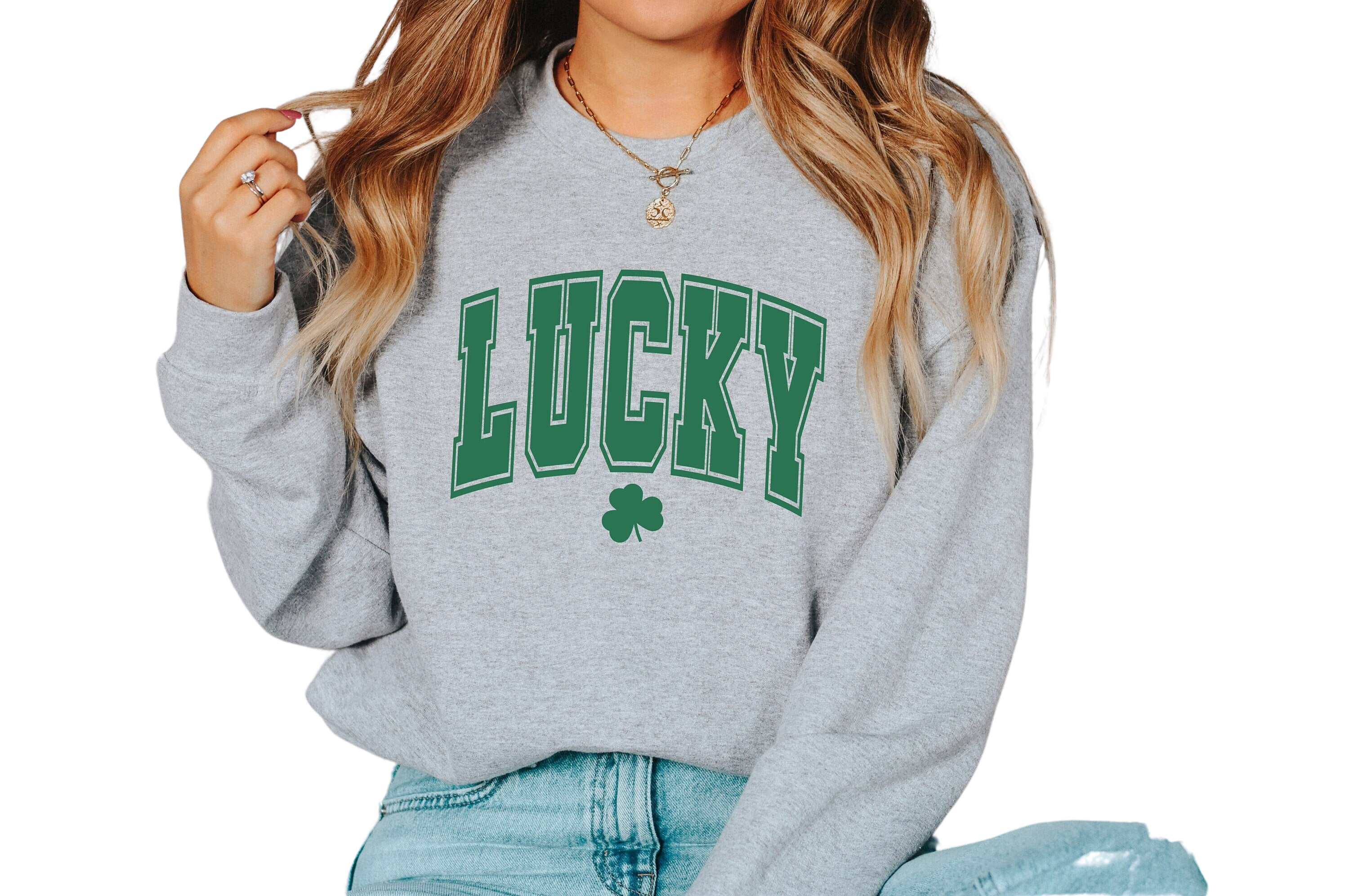 Retro Lucky Sweatshirt, Vintage Lucky Clover Crew Neck, St Patricks Day Sweatshirt, St. Pattys Day