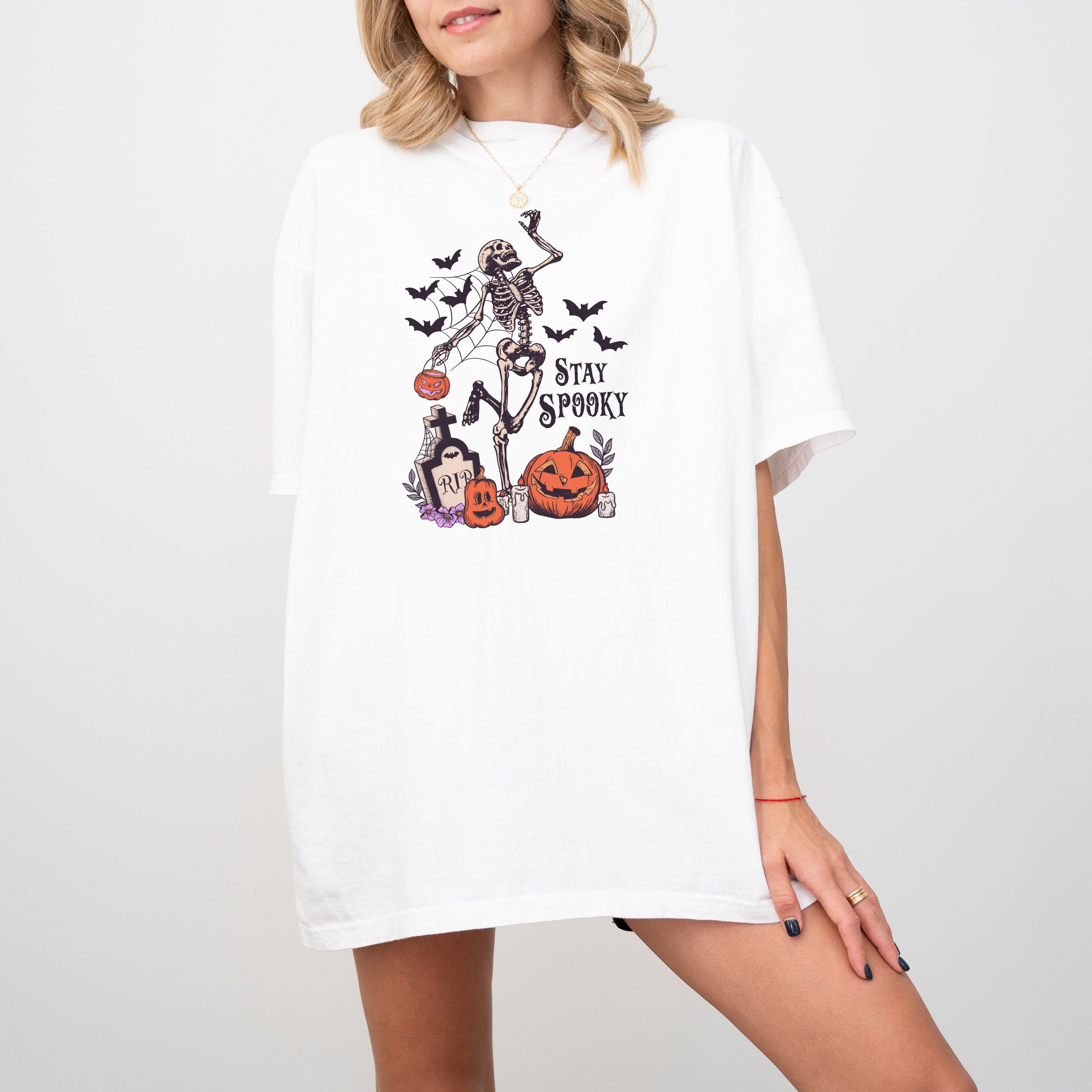 Stay Spooky Comfort Colors T Shirt, Halloween T, Spooky Retro Trick or Treat Shirt Retro Skeleton Tee Fall Shirt Autumn T
