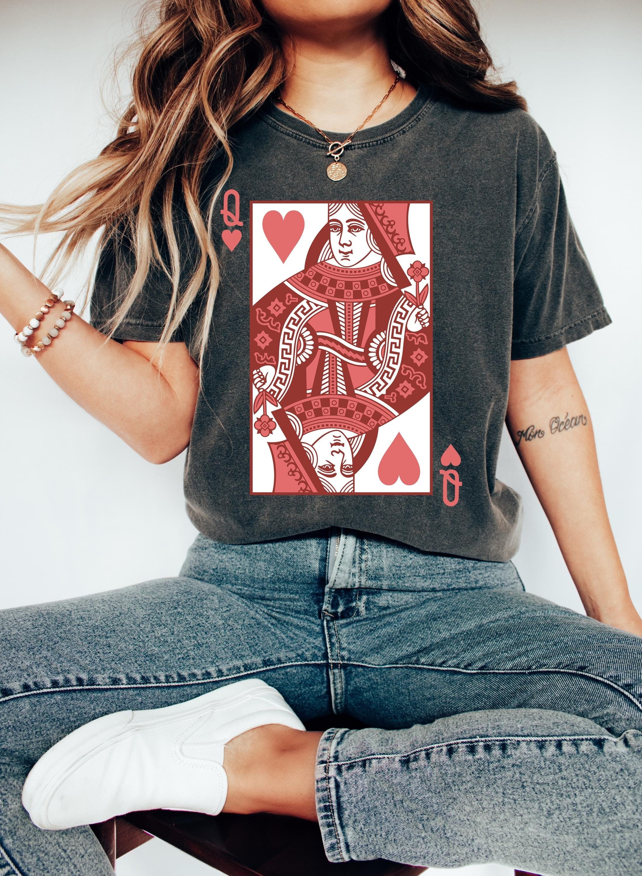 Queen of Hearts Valentine's Day Comfort Colors Shirt, Cute Red Queen Valentine Shirt, Retro Red Hearts Design, Galentine's Day Tshirt
