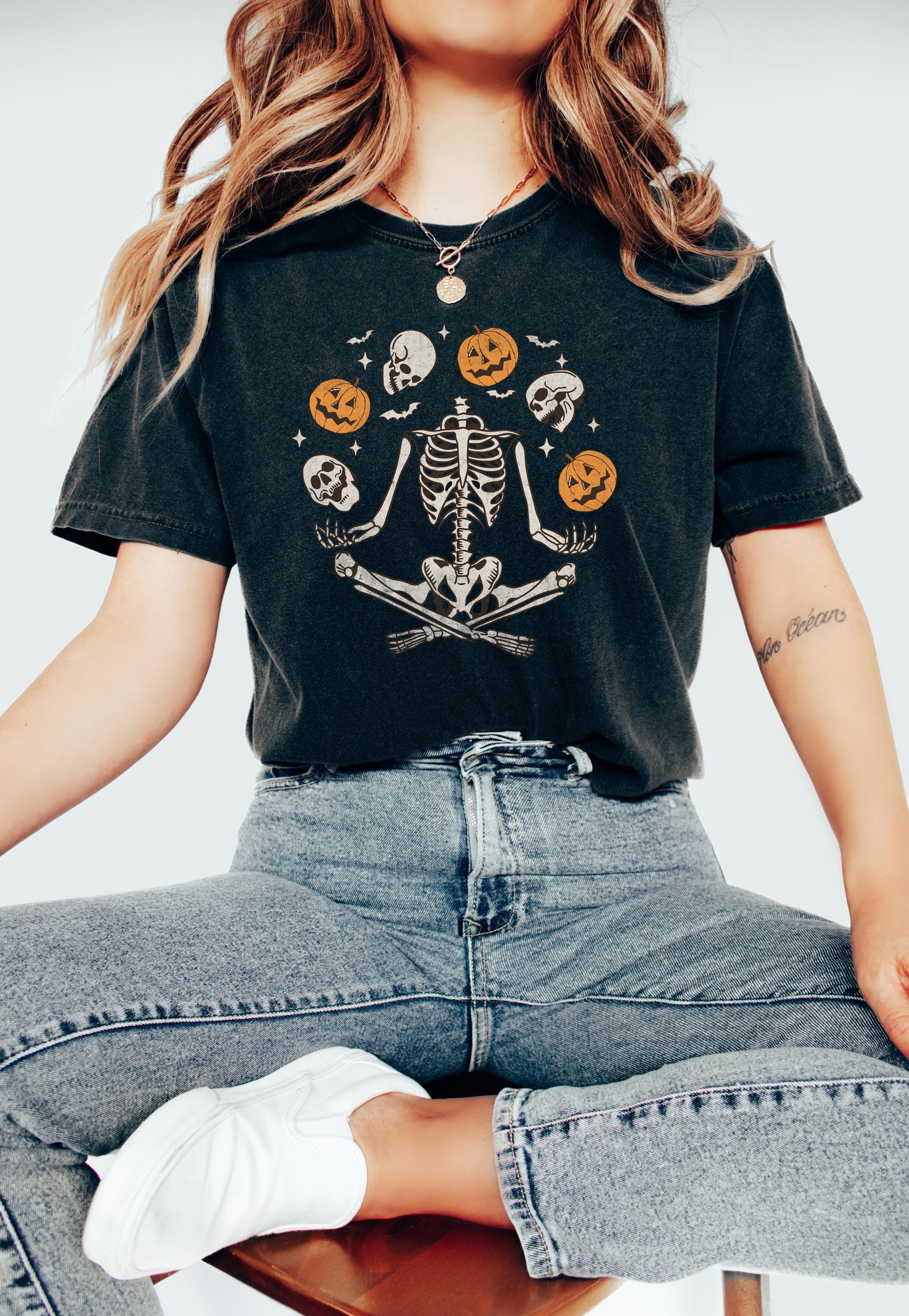 Juggling Skeleton Jack O Lantern Halloween Comfort Colors Shirt, Creep it Real Shirt, Spooky Shirt, Retro Fall TShirt, Boxy Tee, Autumn T