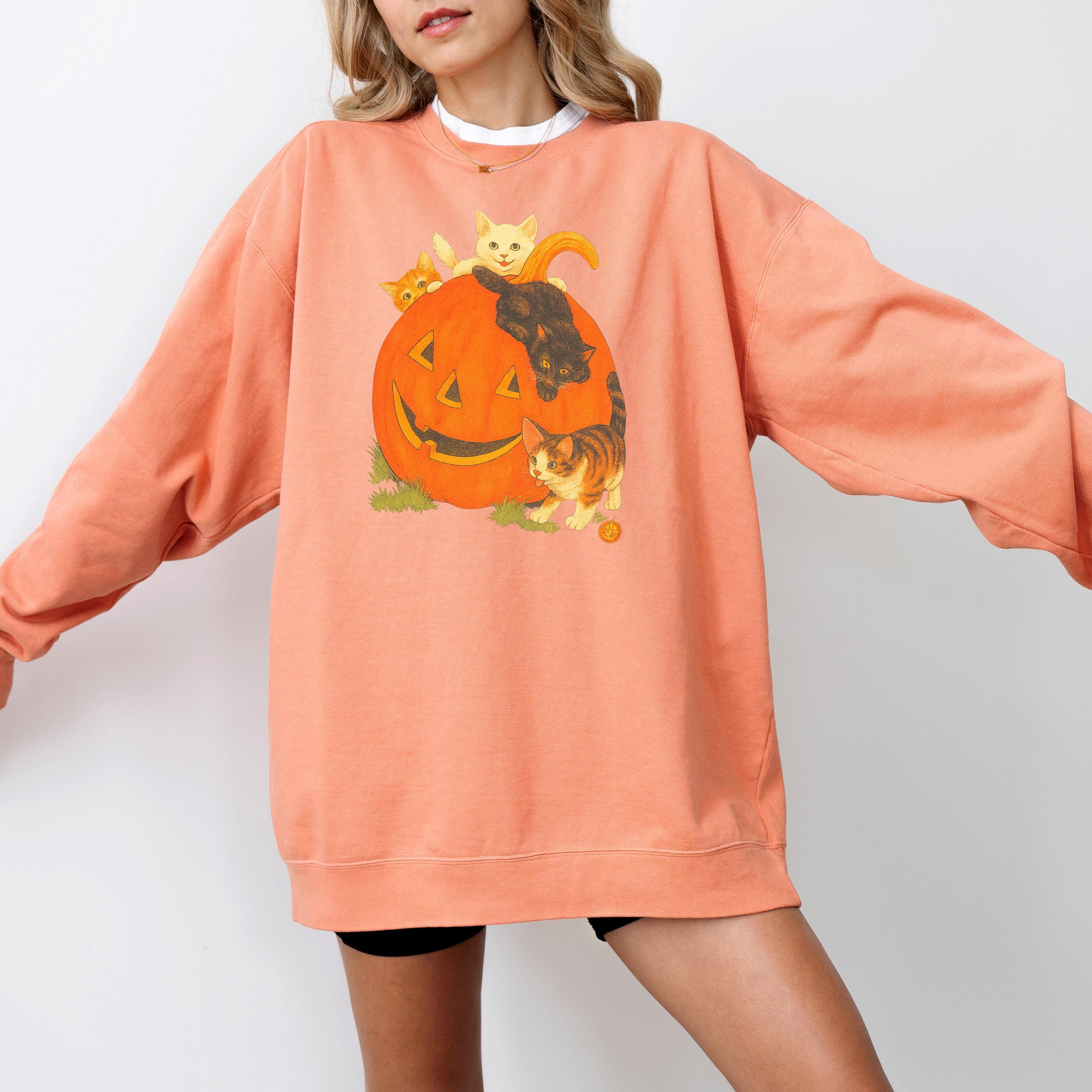 Retro Cat Halloween Comfort Colors Sweatshirt, Black Cat Fall DTG Design, Jack O' Lantern Pumpkin, Autumn Sweater, 90's Vintage Crewneck