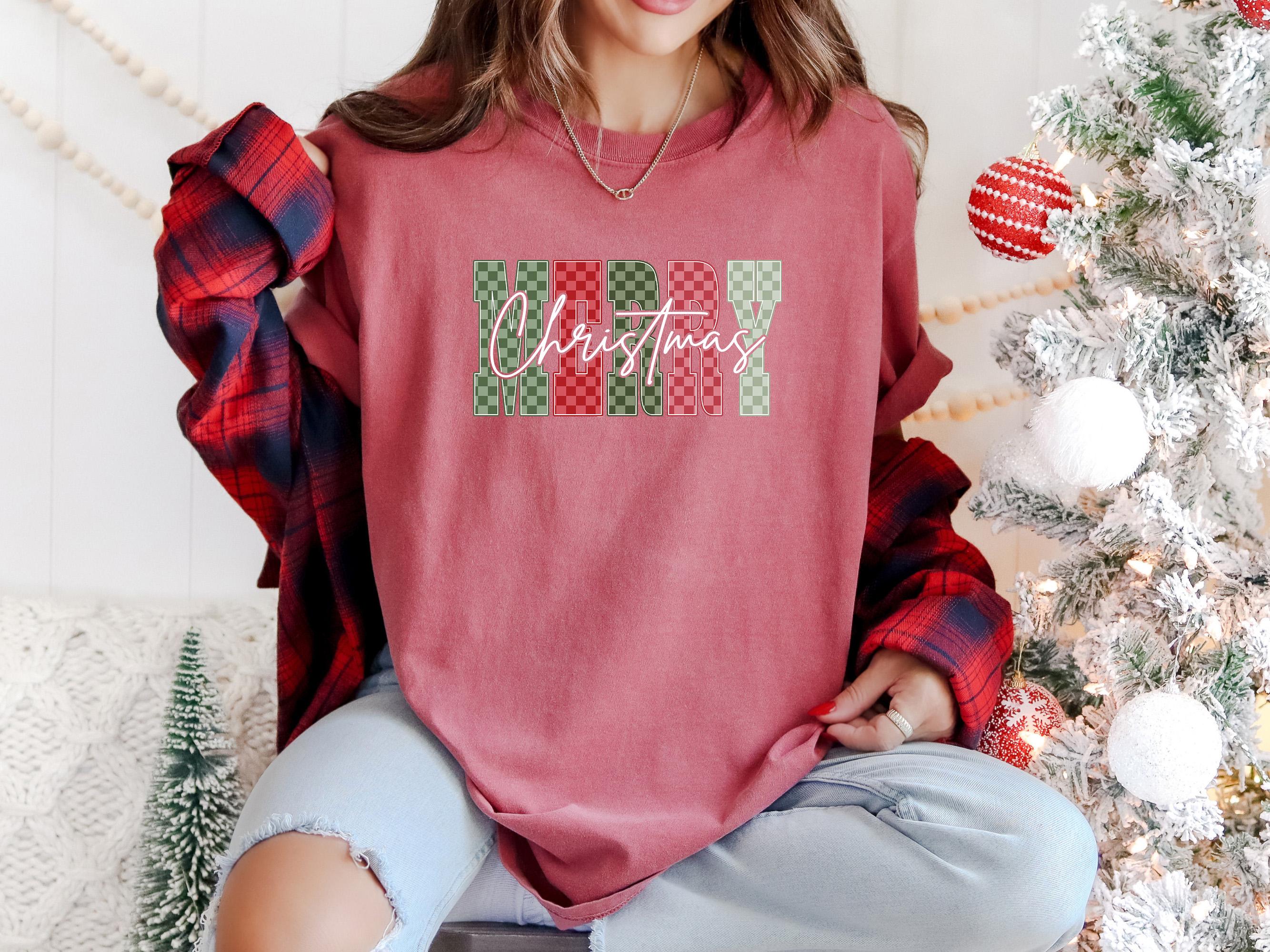 Merry Christmas: Comfort Colors Shirt, Nostalgic Christmas TShirt, Holiday Shirt, Cozy Tee, Christmas Design, Checkered Christmas,