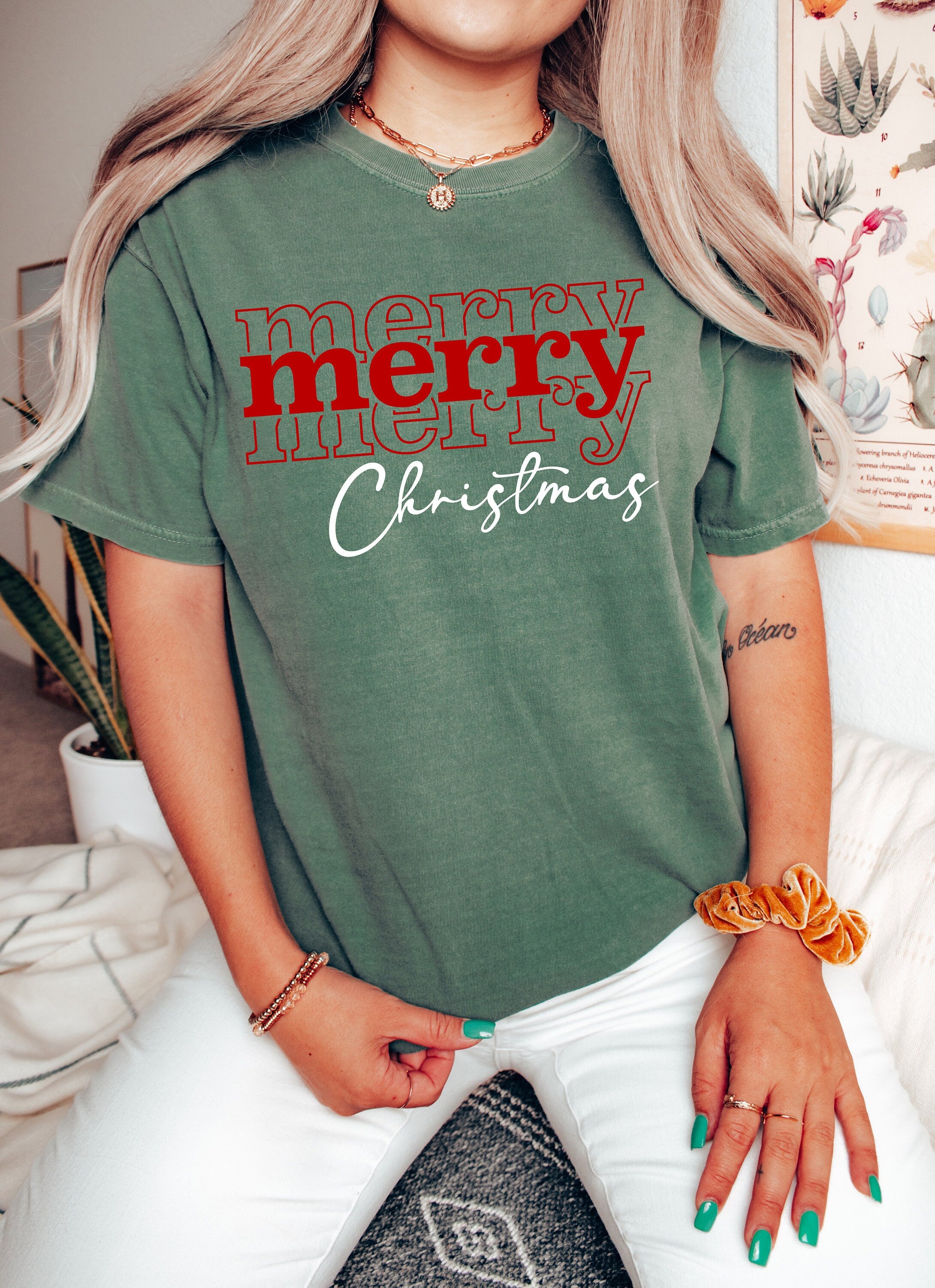 Retro Christmas Comfort Colors Shirt, Merry Merry Christmas Shirt, Vintage Santa Christmas Shirt, Retro Holiday Shirt, Ugly Sweater Shirt