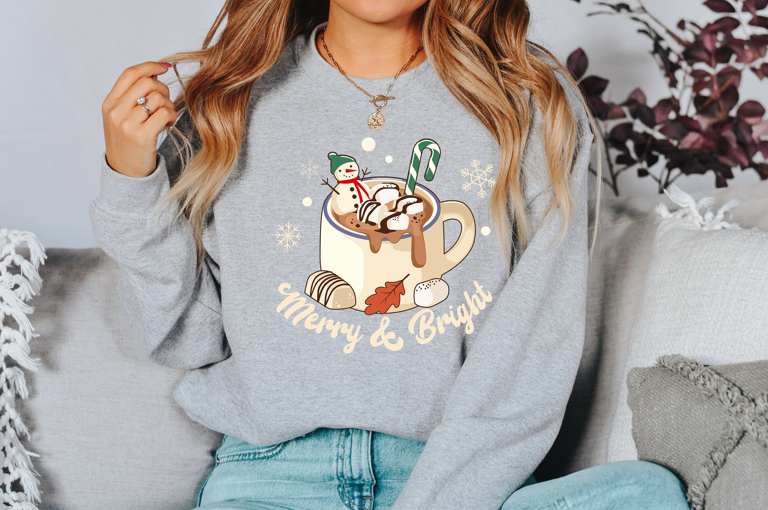 Merry And Bright Santa Sweater, Vintage Christmas, Christmas Sweatshirt, Women's Cute Santa, Xmas Graphic Pullover, Holiday Ugly Sweater