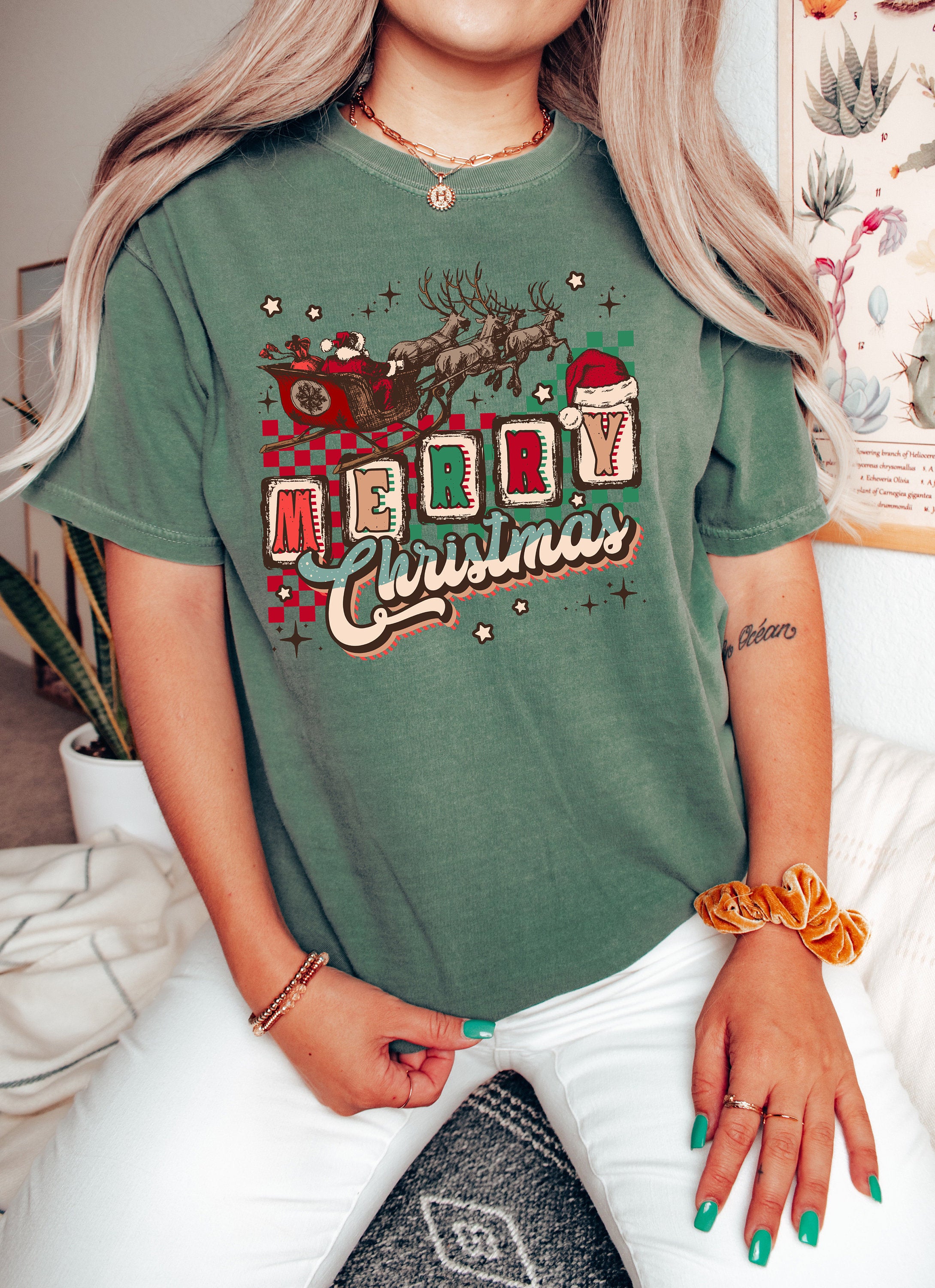 Retro Christmas Comfort Colors Shirt, Merry Merry Christmas Shirt, Vintage Santa Christmas Shirt, Retro Holiday Shirt, Ugly Sweater Shirt