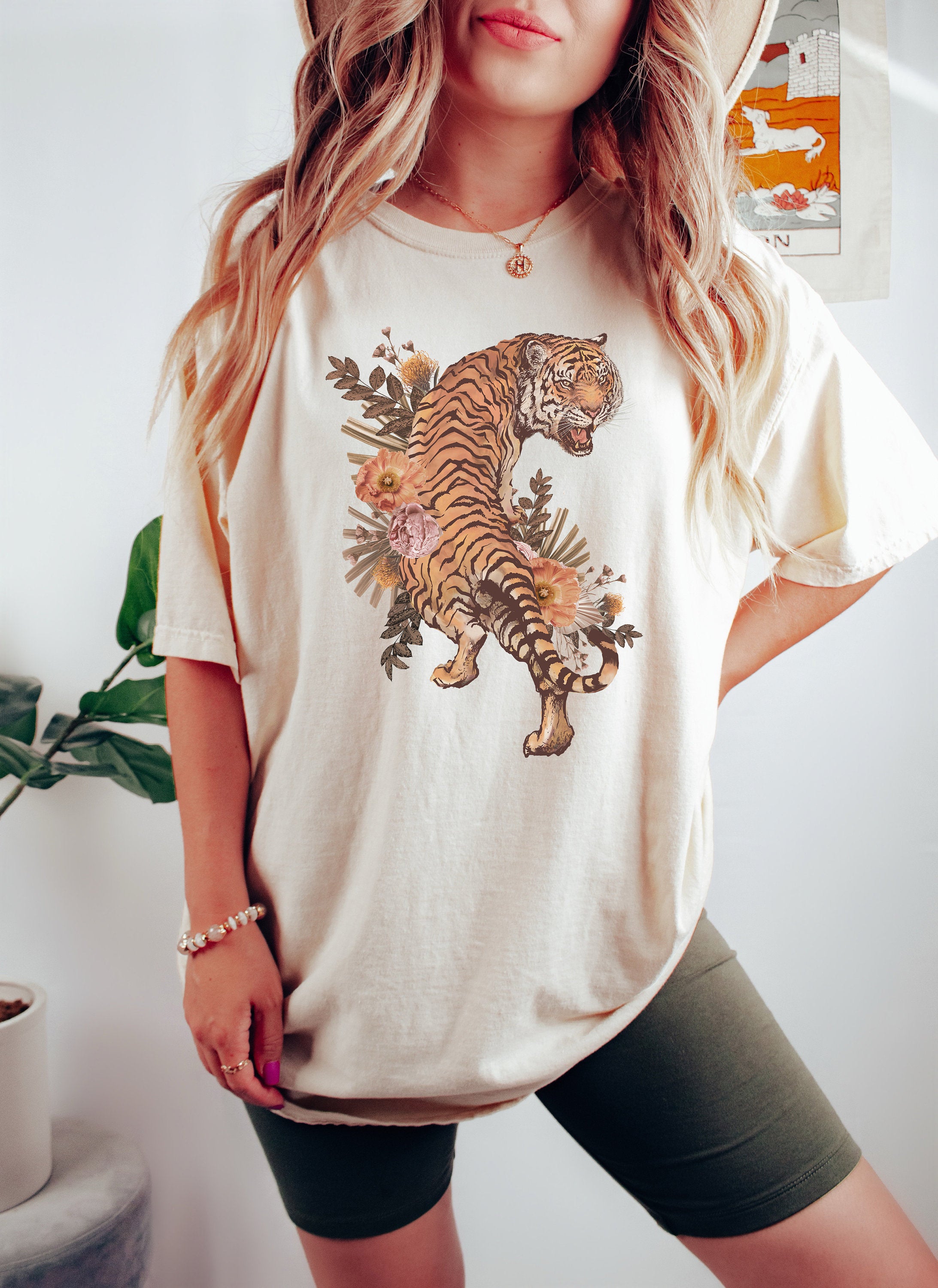 Retro Comfort Colors Shirt, Fierce Tiger Flower Shirt, Vintage Free Spirit Shirt, Oversized Shirt, Retro Graphic Shirt, Distressed Tee