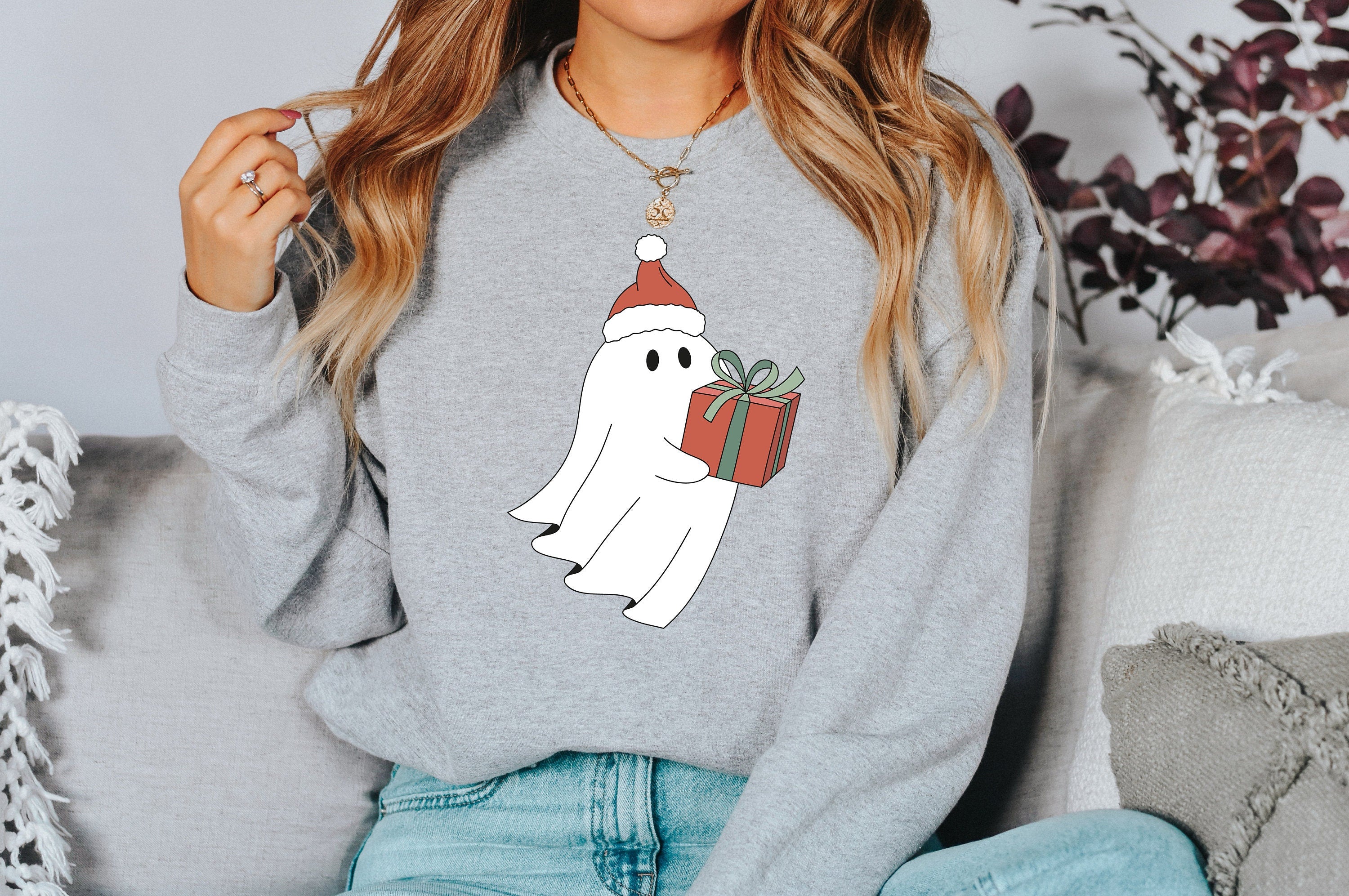 Making Spirits Bright Ghost Sweater, Vintage Christmas, Christmas Sweatshirt, Women's Cute Santa Xmas Graphic Pullover, Holiday Ugly Sweater