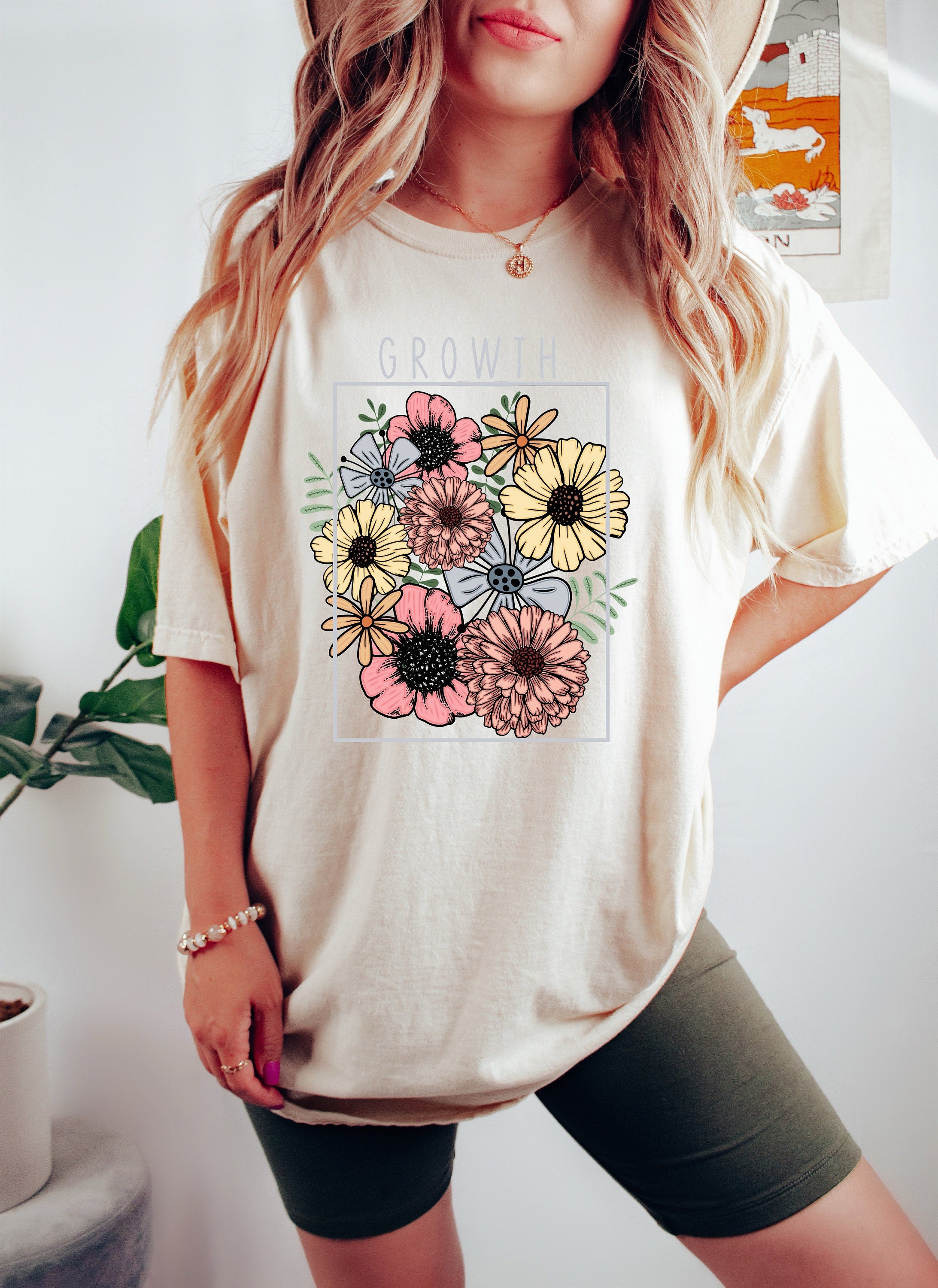 Comfort Colors Tee, Grow With The Flow Colorful, Quote Shirt, Womens Oversized Shirt, Oversized Shirt, Inspirational Shirt, Positive Shirts