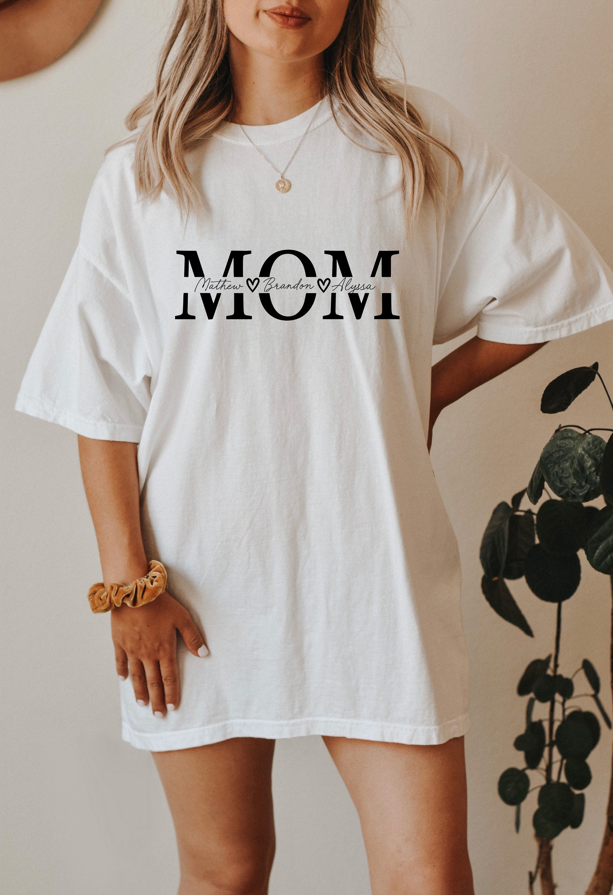 Custom Comfort Colors Tee, Moms Garden Kids Birth Names Shirt, Girl Mom, Mom Shirt, Script Names, Mom Gift, Grandmas Garden, Gift for Mom