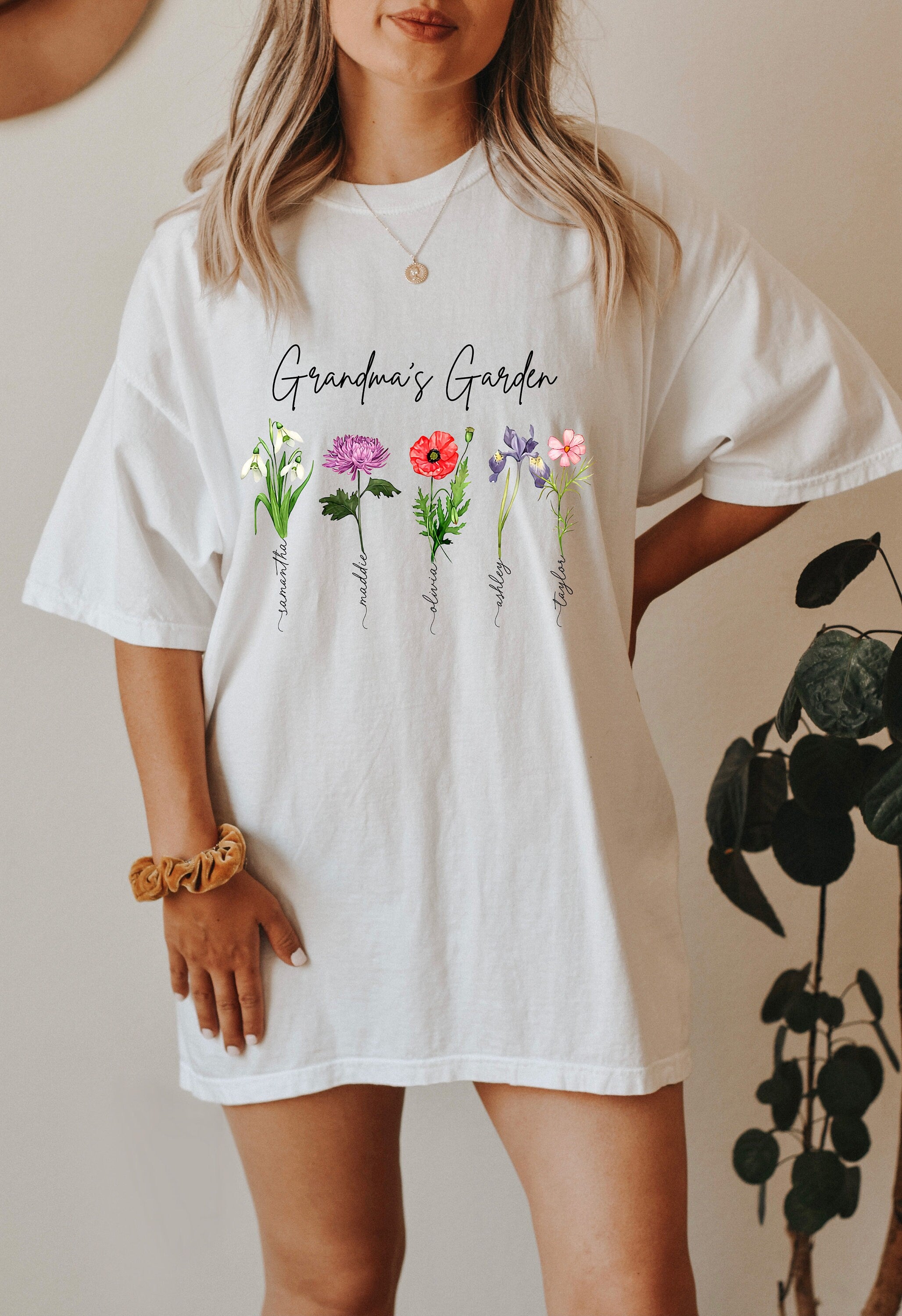 Custom Comfort Colors Tee, Moms Garden Kids Birth Flowers Shirt, Girl Mom, Mom Shirt, Birth Flowers, Mom Gift, Grandmas Garden, Gift for Mom