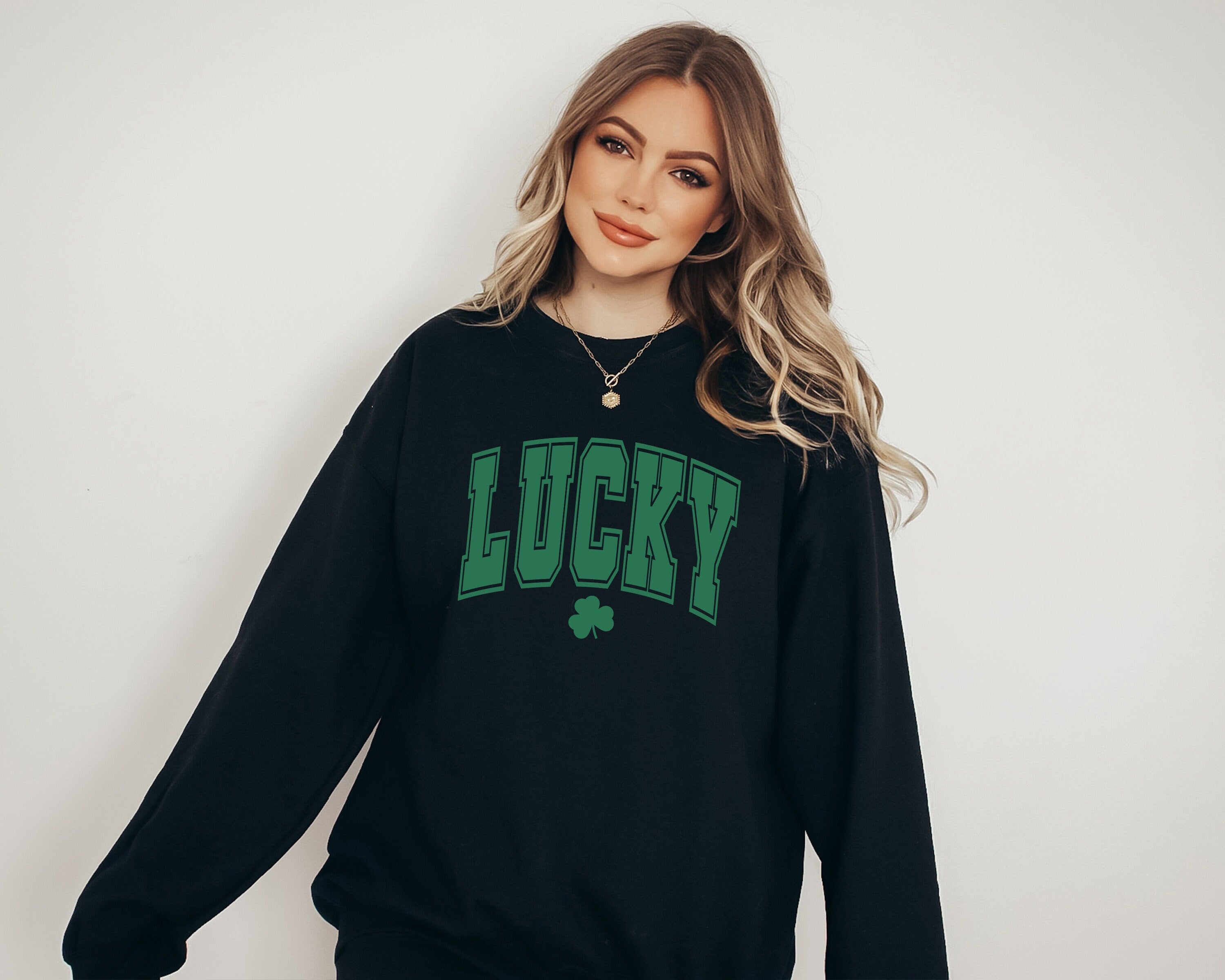 Retro Lucky Sweatshirt, Vintage Lucky Clover Crew Neck, St Patricks Day Sweatshirt, St. Pattys Day Sweatshirt, St. Paddy's Varsity Sweater