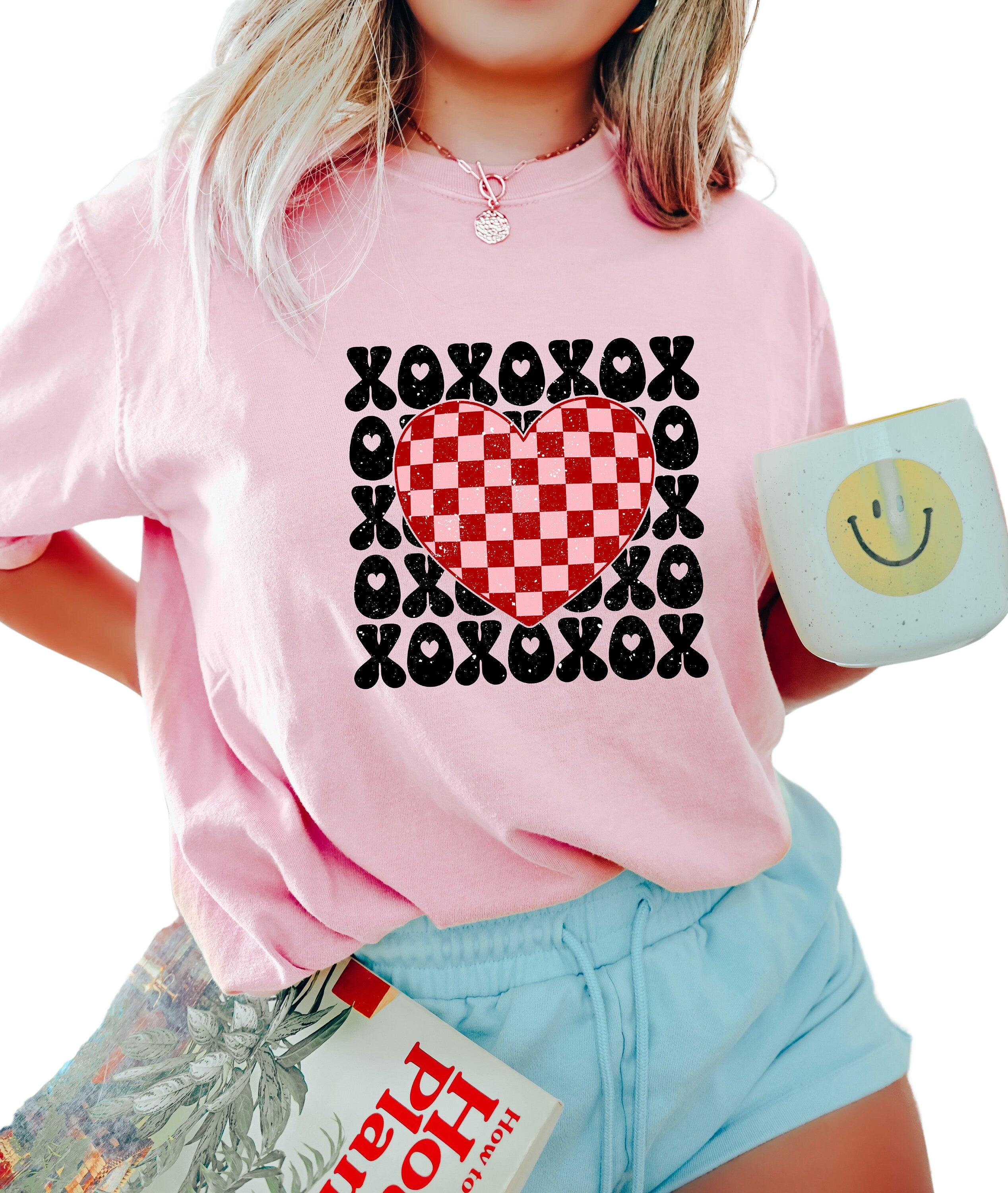 Retro Valentines Day Vintage Washed Shirt, XOXO, Vintage Galentines Day T Shirt, Love Shirt, Kisses