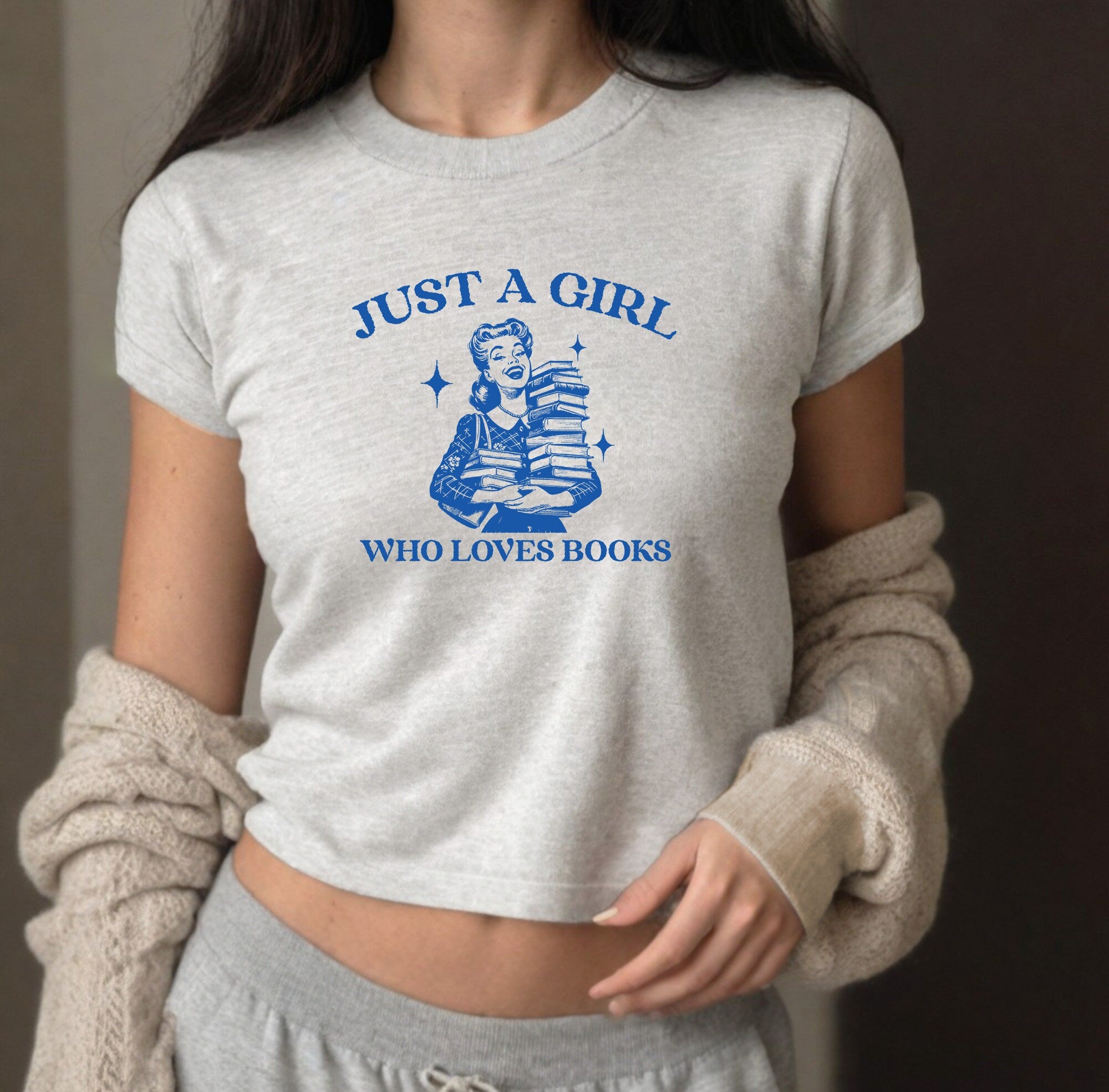 Just A Girl Who Loves Books Baby Tee Book Lover Graphic T, 90s T Shirt Reading Girly y2k baby tee 90s baby tee y2k Crop