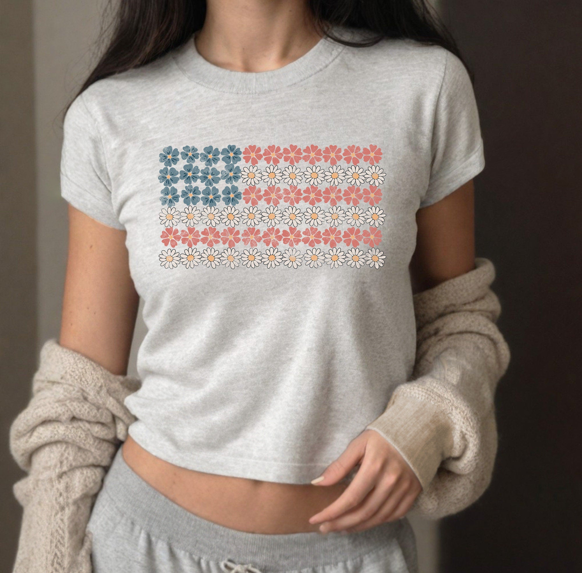 Retro USA Flower Flag 4th of July Baby Tee Fourth of July Bow Design July 4th Baby Tee Gildan 5000B T Shirt Independence Day Cropped Shirt