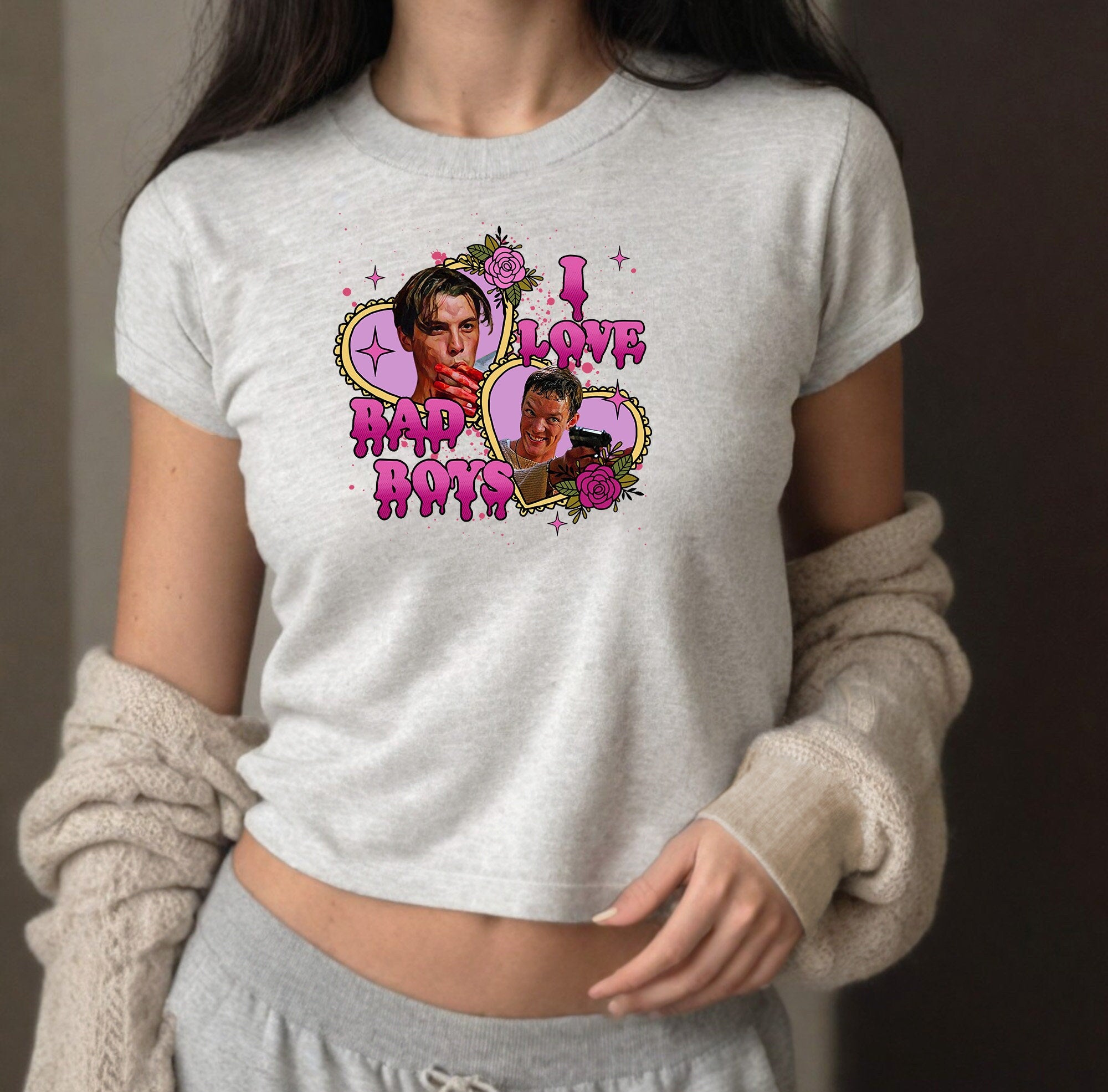 I love bad boys graphic t shirt, pink hearts