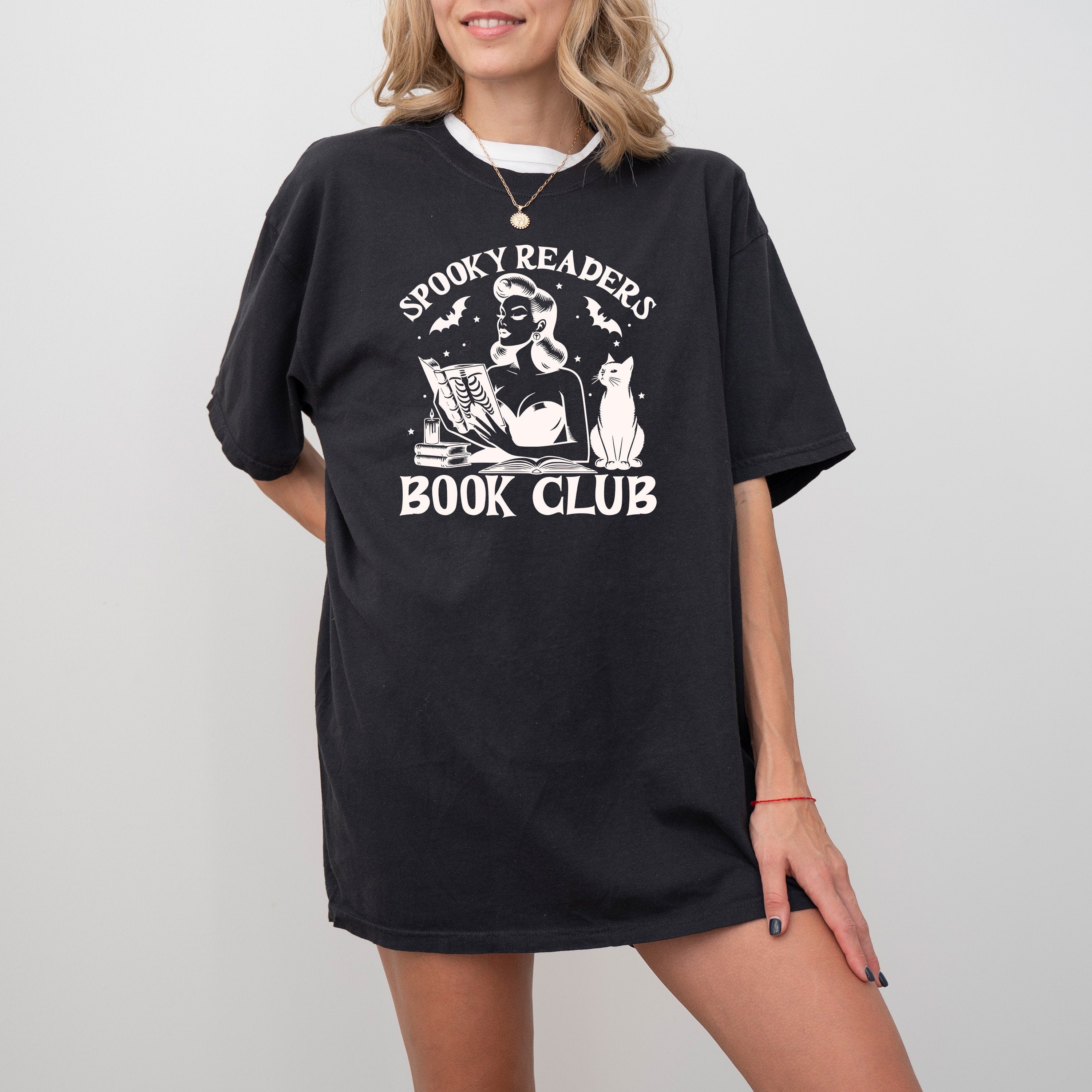 Retro Spooky Readers Book Club Comfort Colors T Shirt, Halloween T, Cute Black Cat Halloween Shirt, Autumn Tee, Fall Pumpkin Shirt, Crewneck