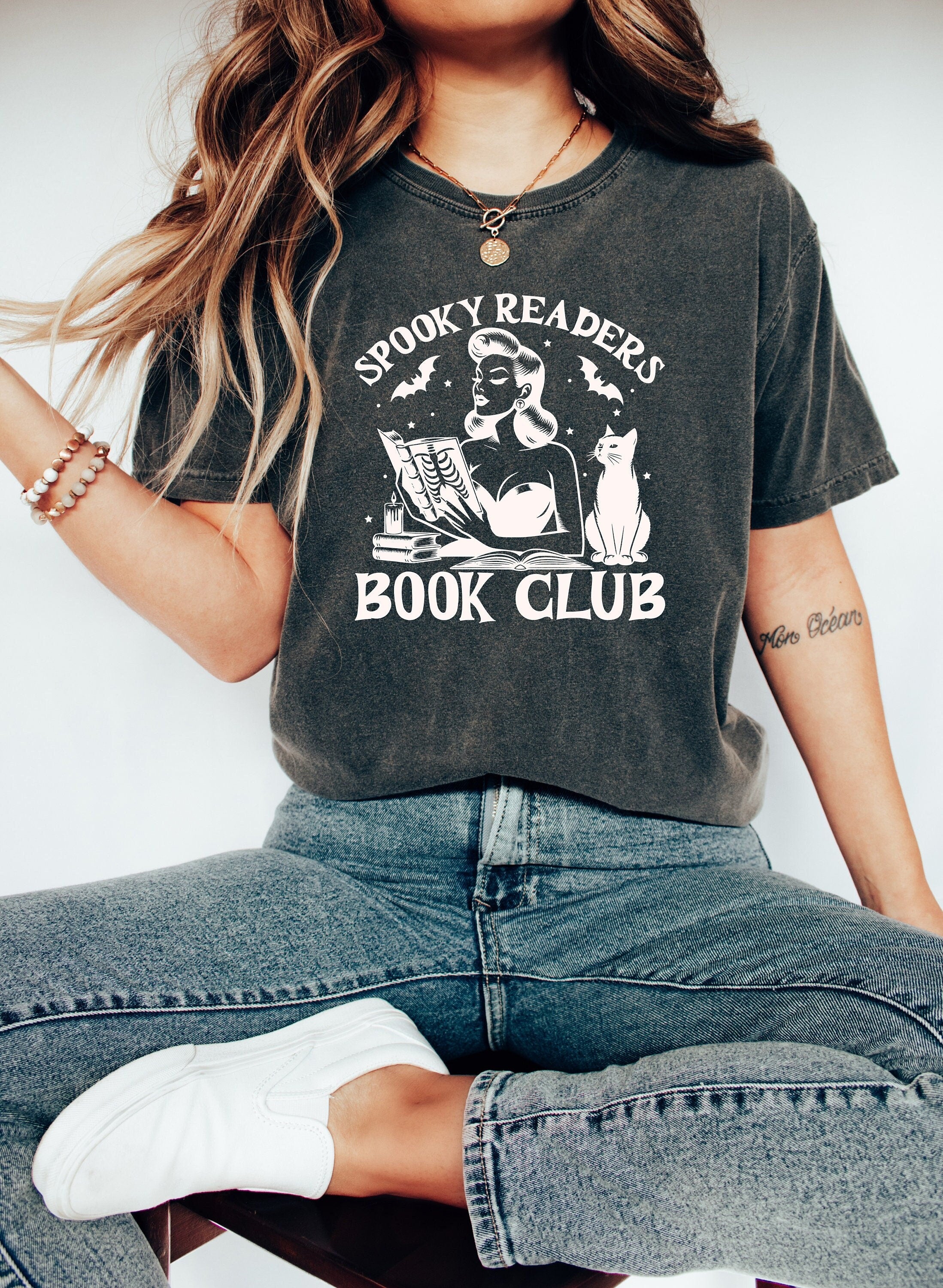 Retro Spooky Readers Book Club Comfort Colors T Shirt, Halloween T, Cute Black Cat Halloween Shirt, Autumn Tee, Fall Pumpkin Shirt, Crewneck