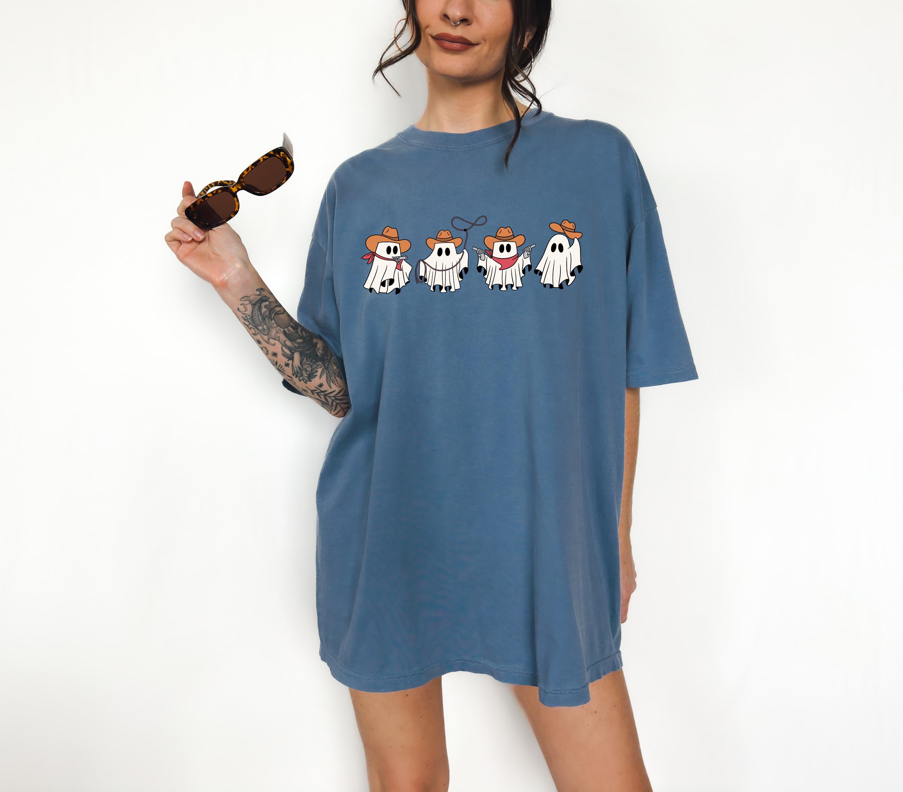 Cute Western Halloween Comfort Colors shirt, Cowboy Ghost T Shirt, Vintage Halloween Shirt Retro Fall Vibes Shirt, Autumn Shirt Spooky Shirt