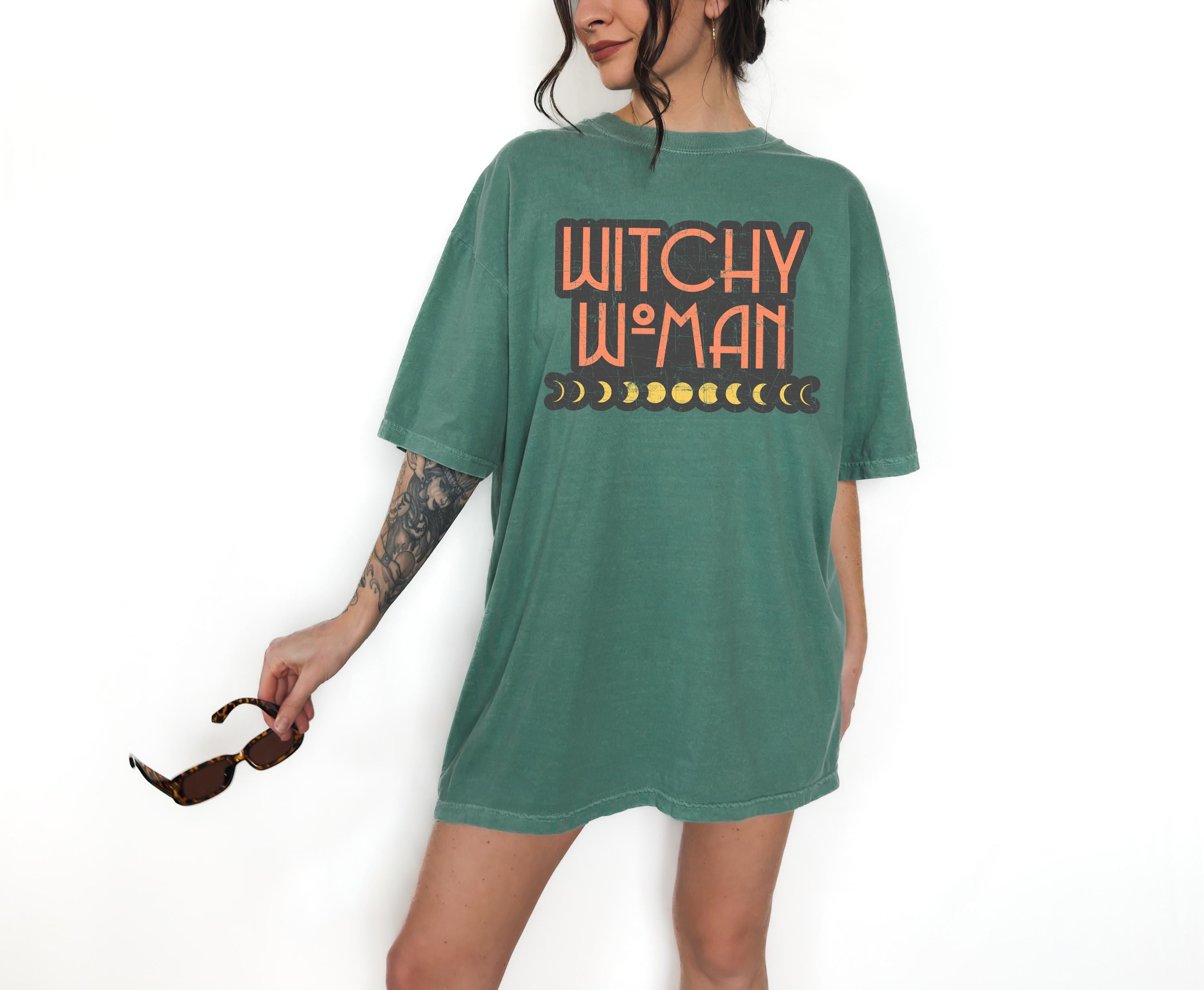 Retro Halloween Comfort Colors shirt, Witchy Woman, Vintage Witch Halloween Shirt, Retro Fall Vibes Shirt, Autumn Shirt, Funny T-Shirt