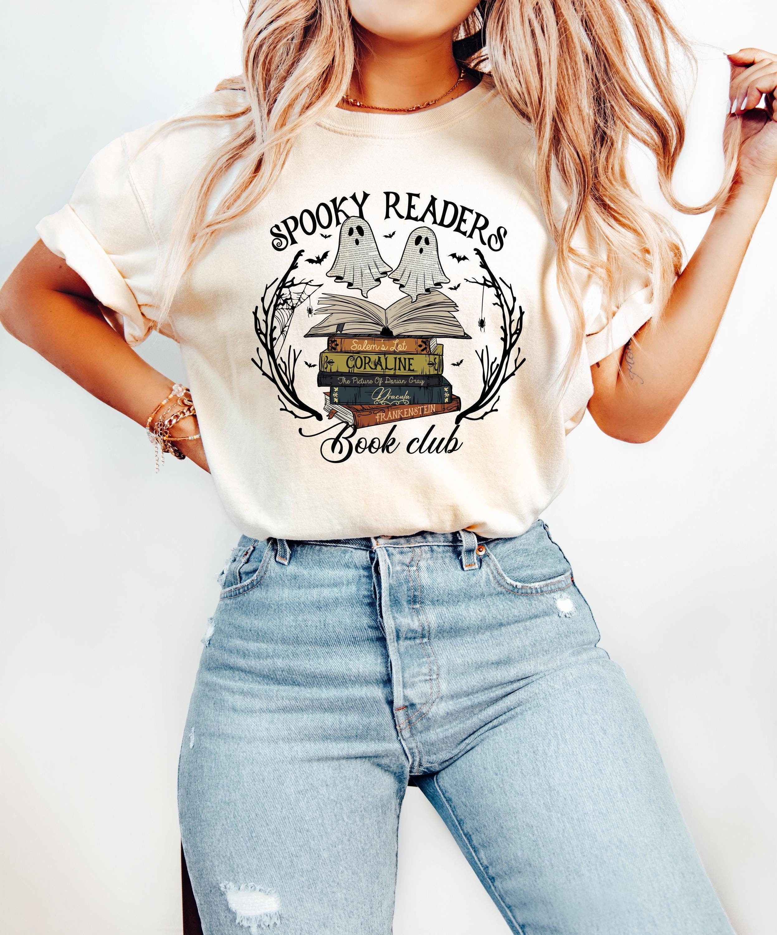 Comfort Colors shirt, Spooky Readers Club, Vintage Ghost Halloween Shirt, Cute Autumn Shirt, Retro Fall Shirt, Bookish, Book Readers T shirt