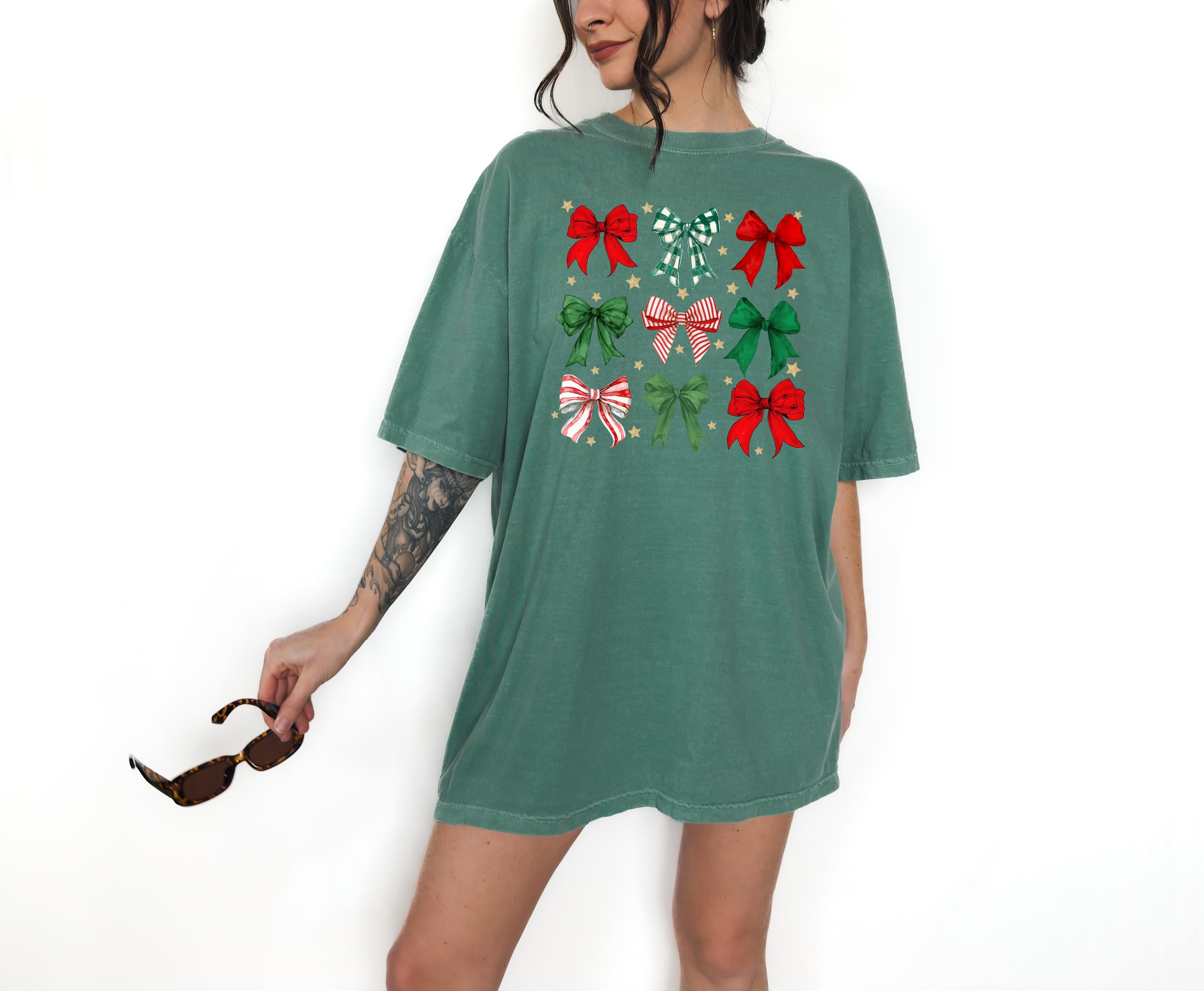 Cute Christmas Bow Comfort Colors Shirt, Christmas Bow T Shirt, Vintage Christmas Tree Shirt, Retro Holiday Shirt, 2024 Christmas T Shirt,