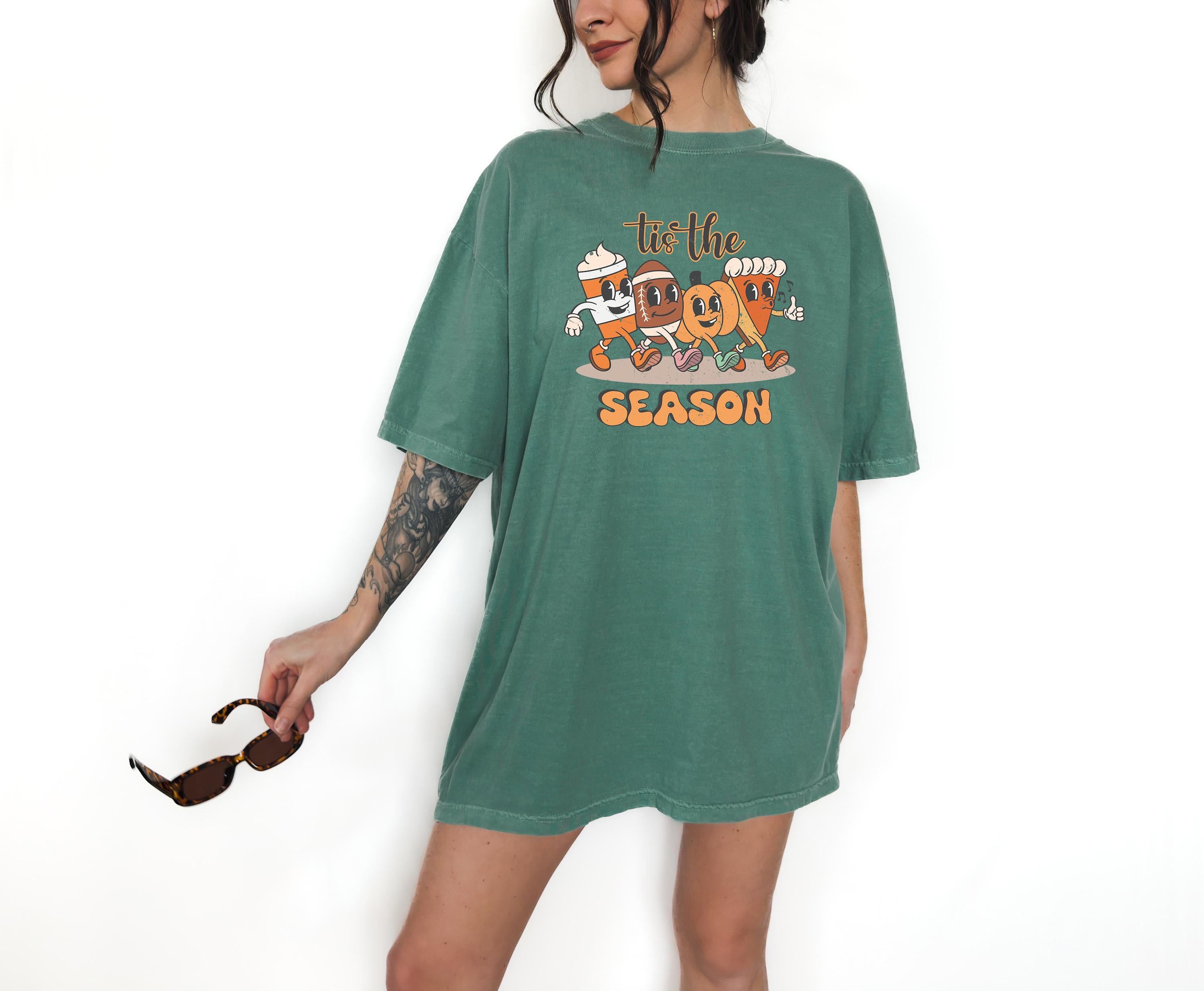 Retro Comfort Colors Shirt, Tis the Season Shirt, Football T, Vintage Thanksgiving Shirt, Pumpkin Patch Shirt, Retro Fall Shirt, Fall Tee