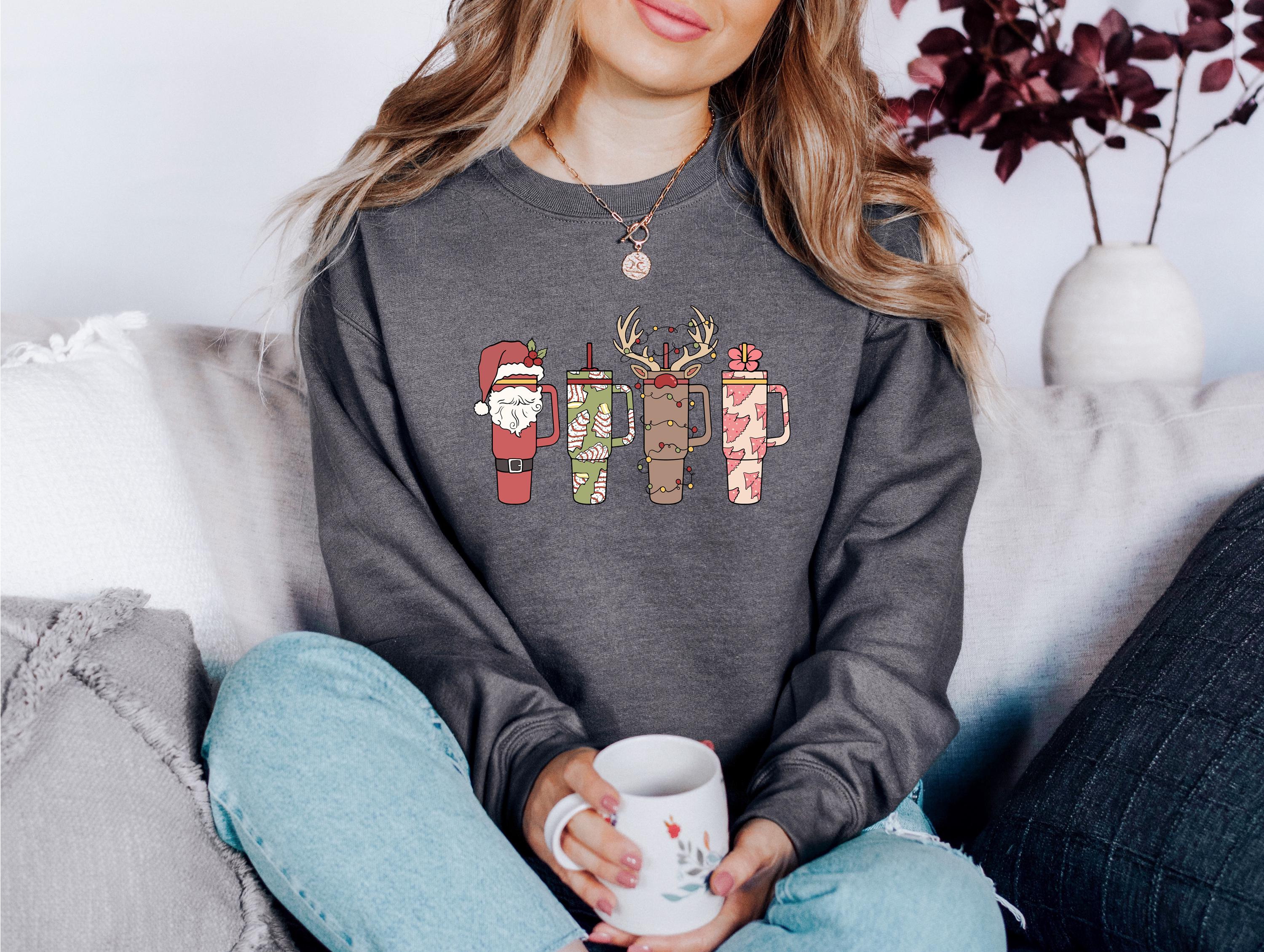 Retro Santa Christmas Sweater, Trendy Crewneck, Winter Sweatshirt, Cute Holiday Crew, Christmas T-Shirt, Grunge Xmas Design, Holiday T