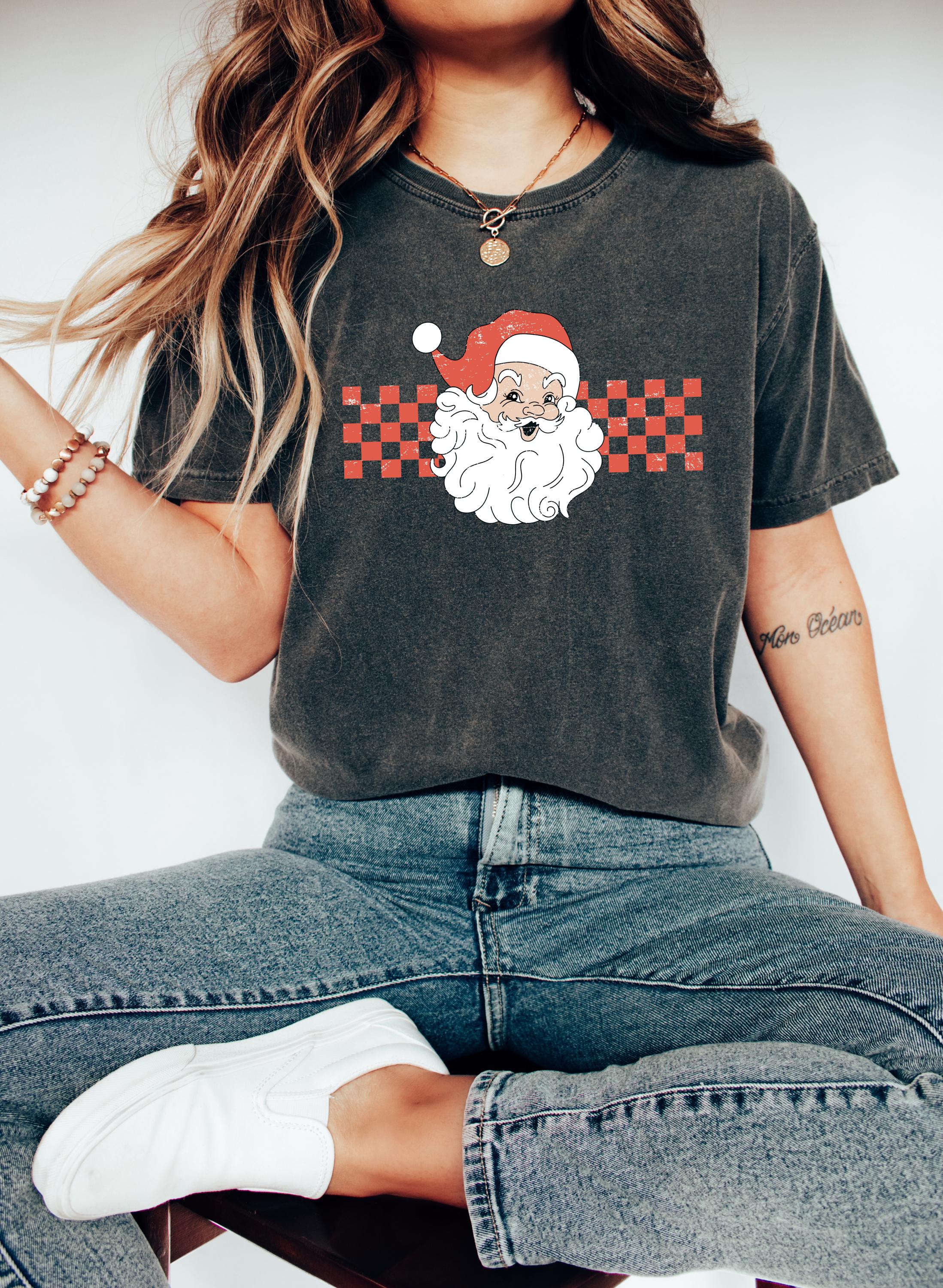 Santa Christmas Comfort Colors Shirt, Retro Distressed Christmas TShirt, Cute Holiday Shirt, Cozy Holiday Tee, Vintage Xmas T-Shirt