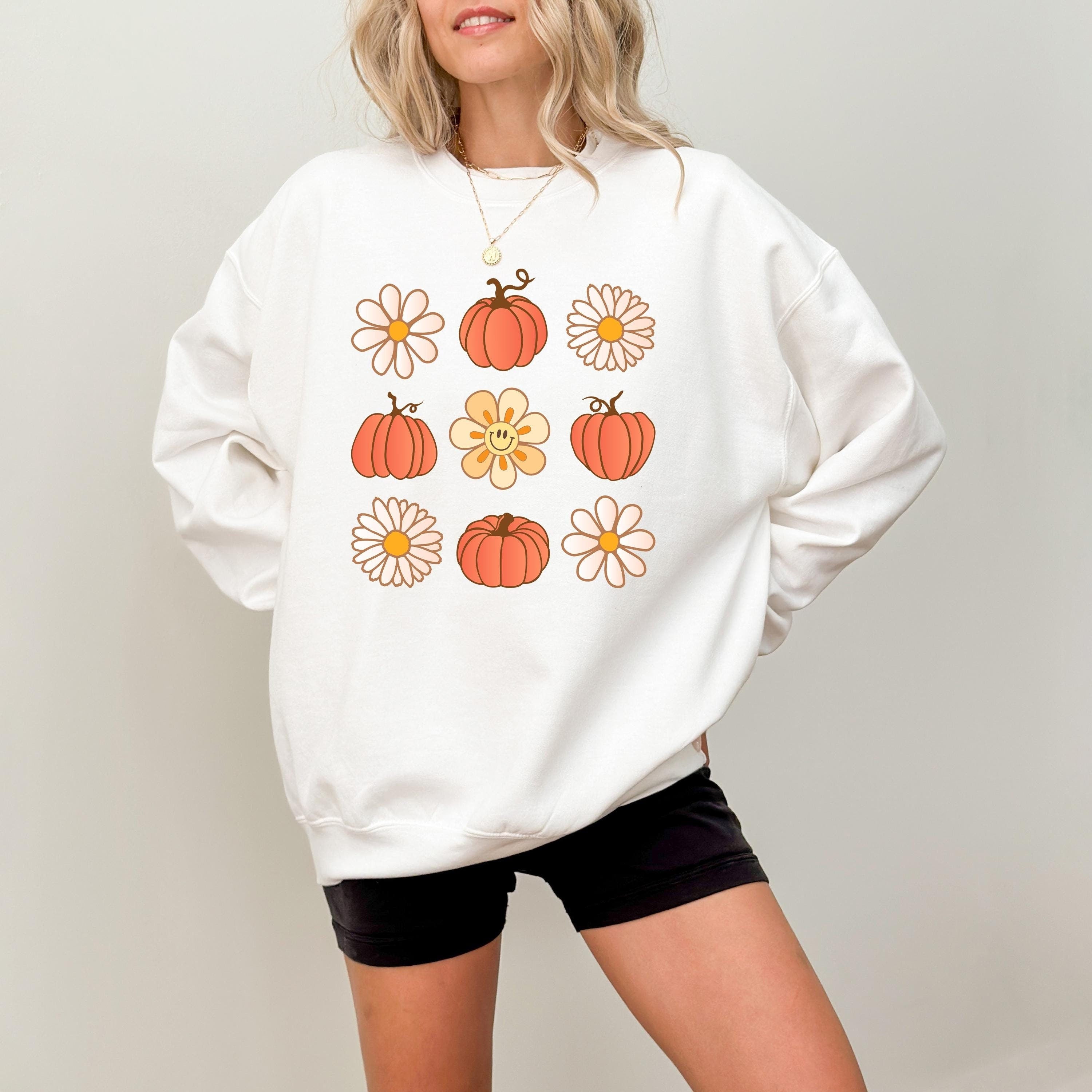 Autumn Harvest Sweatshirt, Retro Thanksgiving Women's Sweater, Vintage Flower and Pumpkin Crewneck, Fall Shirt, Cute Fall Fleece