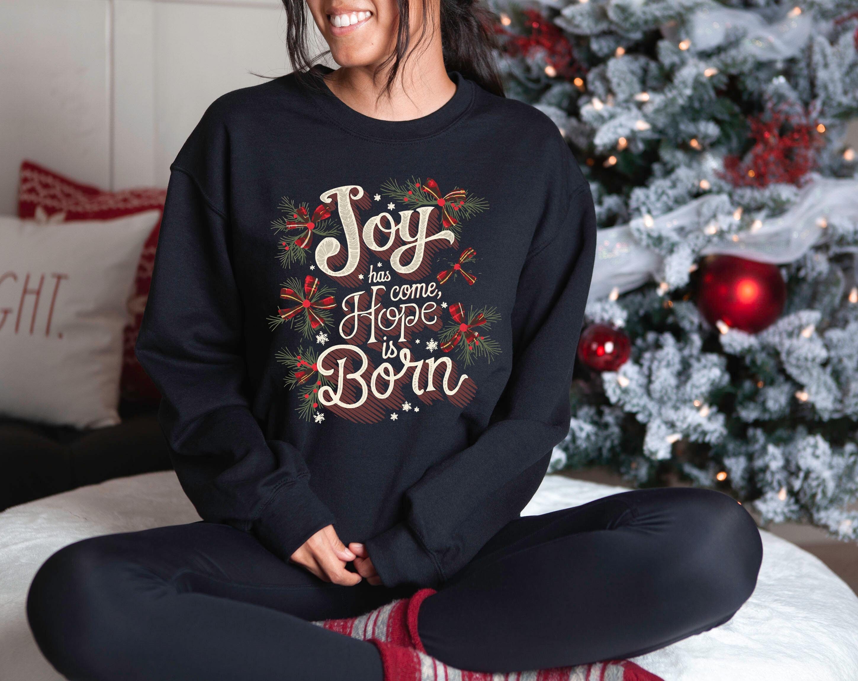 Joy Has Come Hope Is Born Christmas Sweater, Cute Christmas Crewneck, Retro Snowman Sweatshirt, Unisex Xmas Graphic Pullover, Holiday Jumper