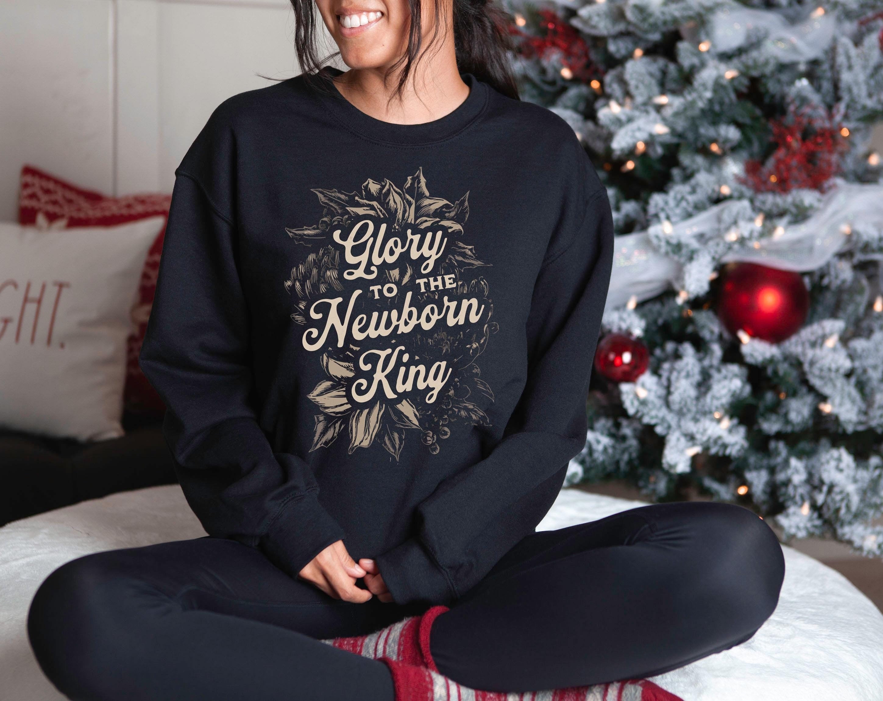 Glory to the New Born King Christmas Sweater, Cute Christmas Crewneck, Retro Christmas Sweatshirt, Xmas Graphic Pullover, Holiday Jumper