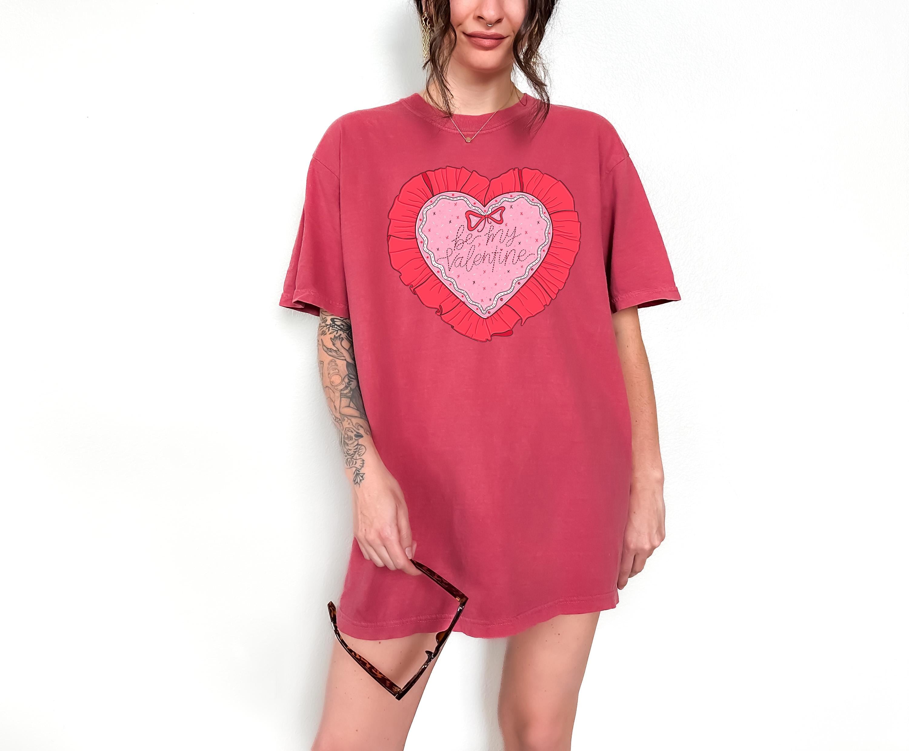 Retro Ruffle Heart Valentine's Day Comfort Colors Shirt, Valentine's Design, Galentine's Day 2025, VDay Tee, Valentine Day Merch