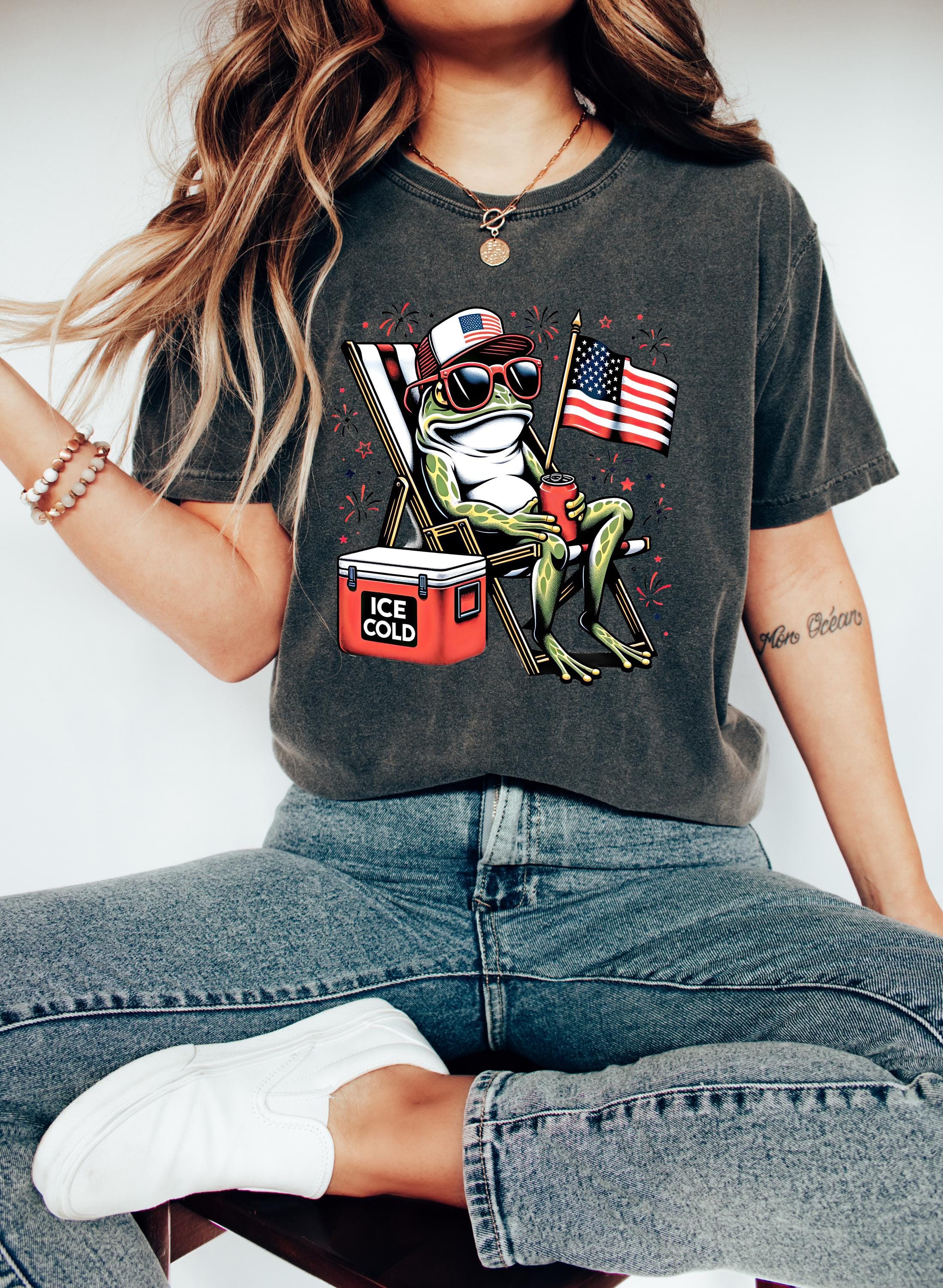Funny Patriotic Frog Comfort Colors Tshirt, 4th of July tee, Retro fourth shirt, Unisex July 4th T, American Flag Shirt, Independence Day