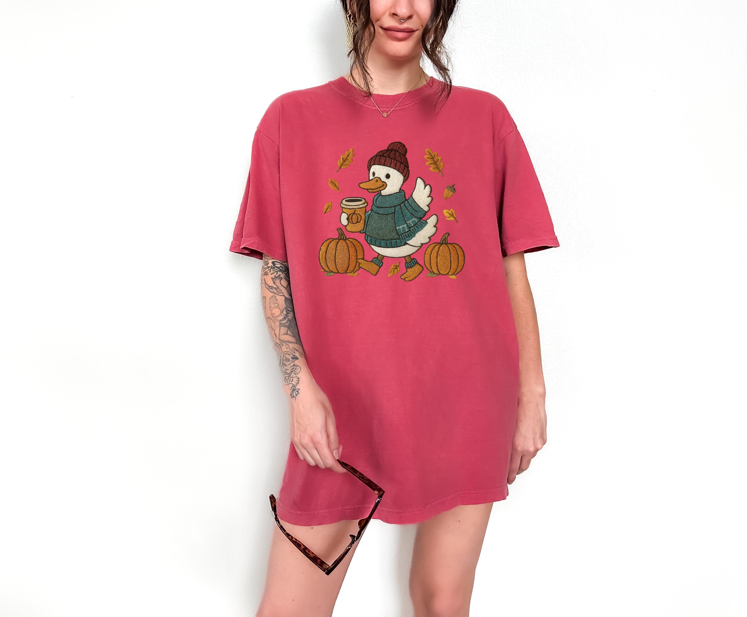 Cute Retro Fall Duck Comfort Colors Shirt, Autumn Design, Vintage Thanksgiving Pumpkin Shirt, Retro Fall Shirt, Pumpkin Spice Coffee