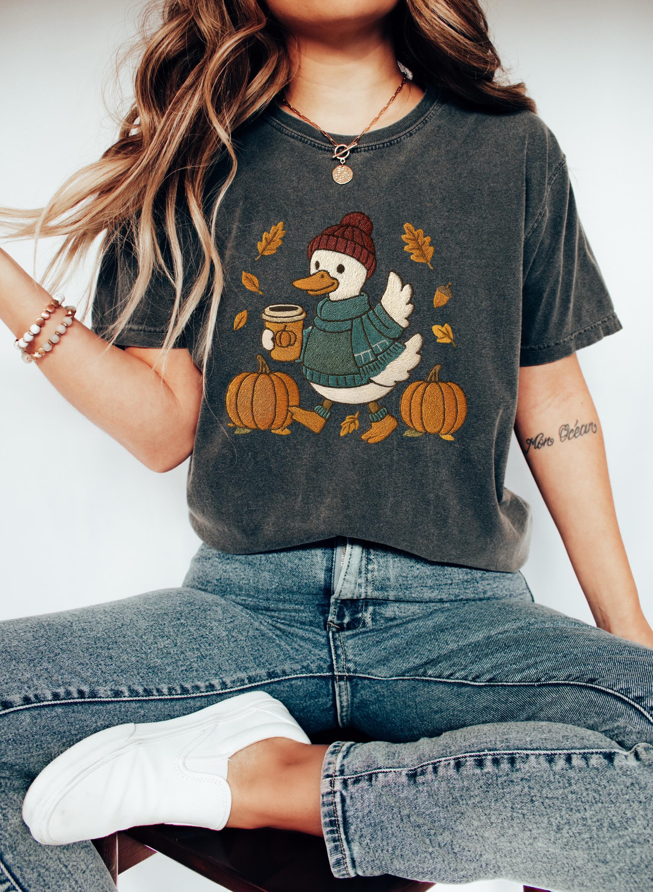 Cute Retro Fall Duck Comfort Colors Shirt, Autumn Design, Vintage Thanksgiving Pumpkin Shirt, Retro Fall Shirt, Pumpkin Spice Coffee