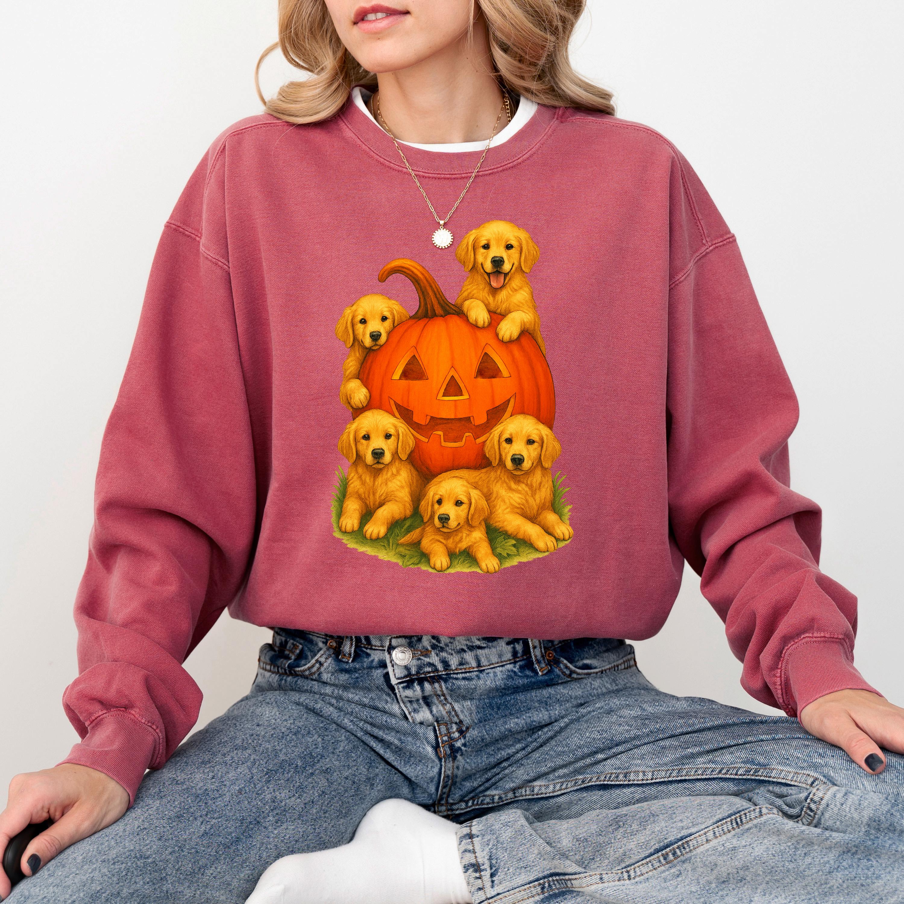 Retro Golden Retriever Halloween Comfort Colors Sweatshirt, Fall DTG Design, Jack O' Lantern Pumpkin, Autumn Sweater, 90's Vintage Crewneck