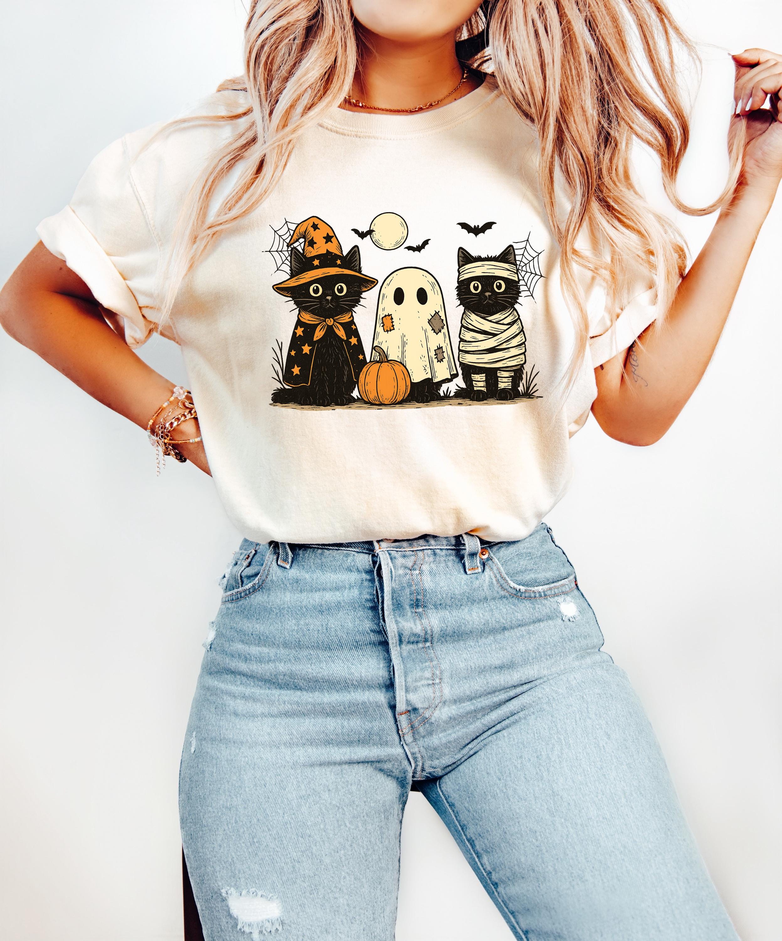 Black Cat Halloween Comfort Colors Shirt, 90's Design, Retro Pumpkin Fall T-Shirt, Boxy Tee, Unisex, Fall Mummy Cat Deign, Autumn T,