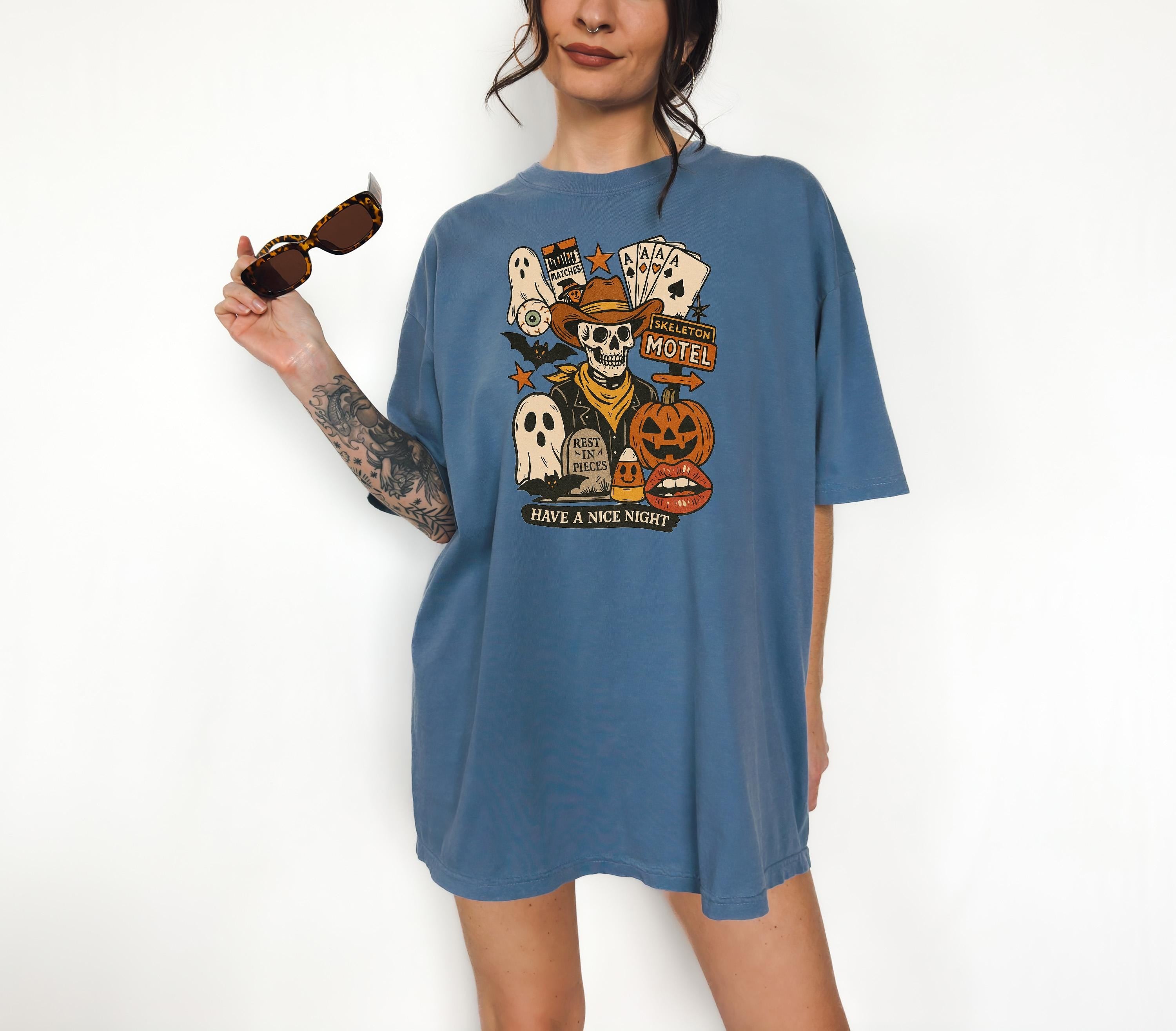 Skeleton Motel Halloween Comfort Colors Shirt, Creep it Real Shirt, Spooky Shirt, Retro Fall TShirt, Boxy Tee, Unisex Autumn T