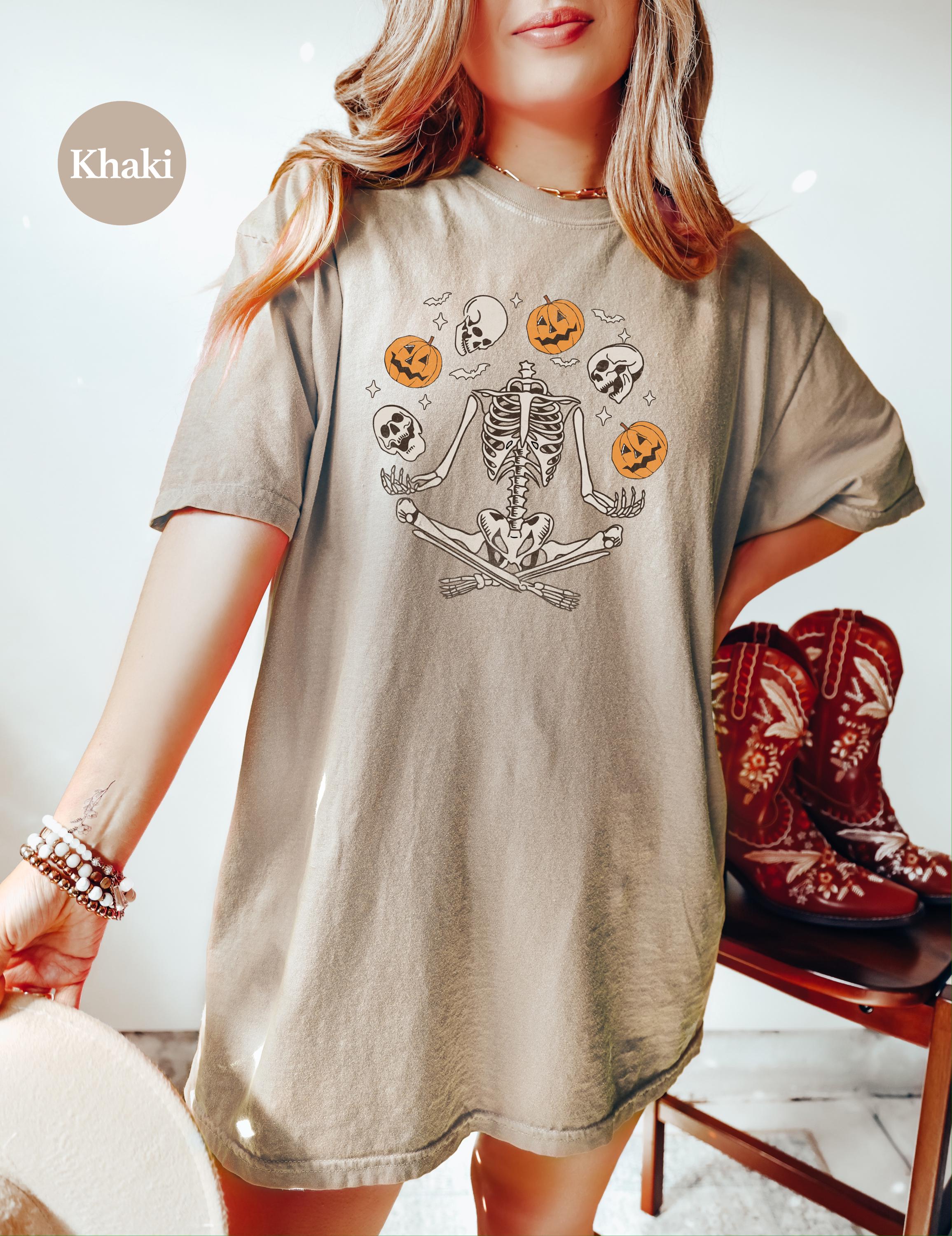 Juggling Skeleton Jack O Lantern Halloween Comfort Colors Shirt, Creep it Real Shirt, Spooky Shirt, Retro Fall TShirt, Boxy Tee, Autumn T