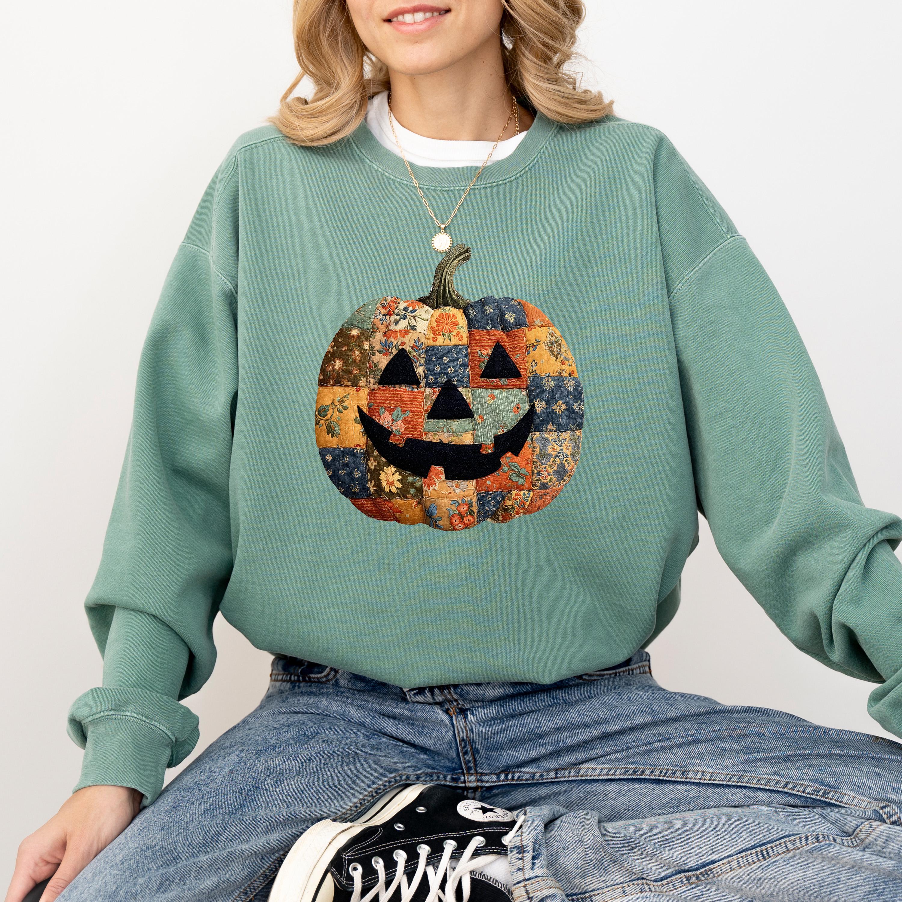 Faux Patchwork Jack O Lantern Design, Comfort Colors Sweatshirt, Cozy Vintage Inspired, Fall Pumpkin, Autumn Sweater, Happy Halloween Shirt