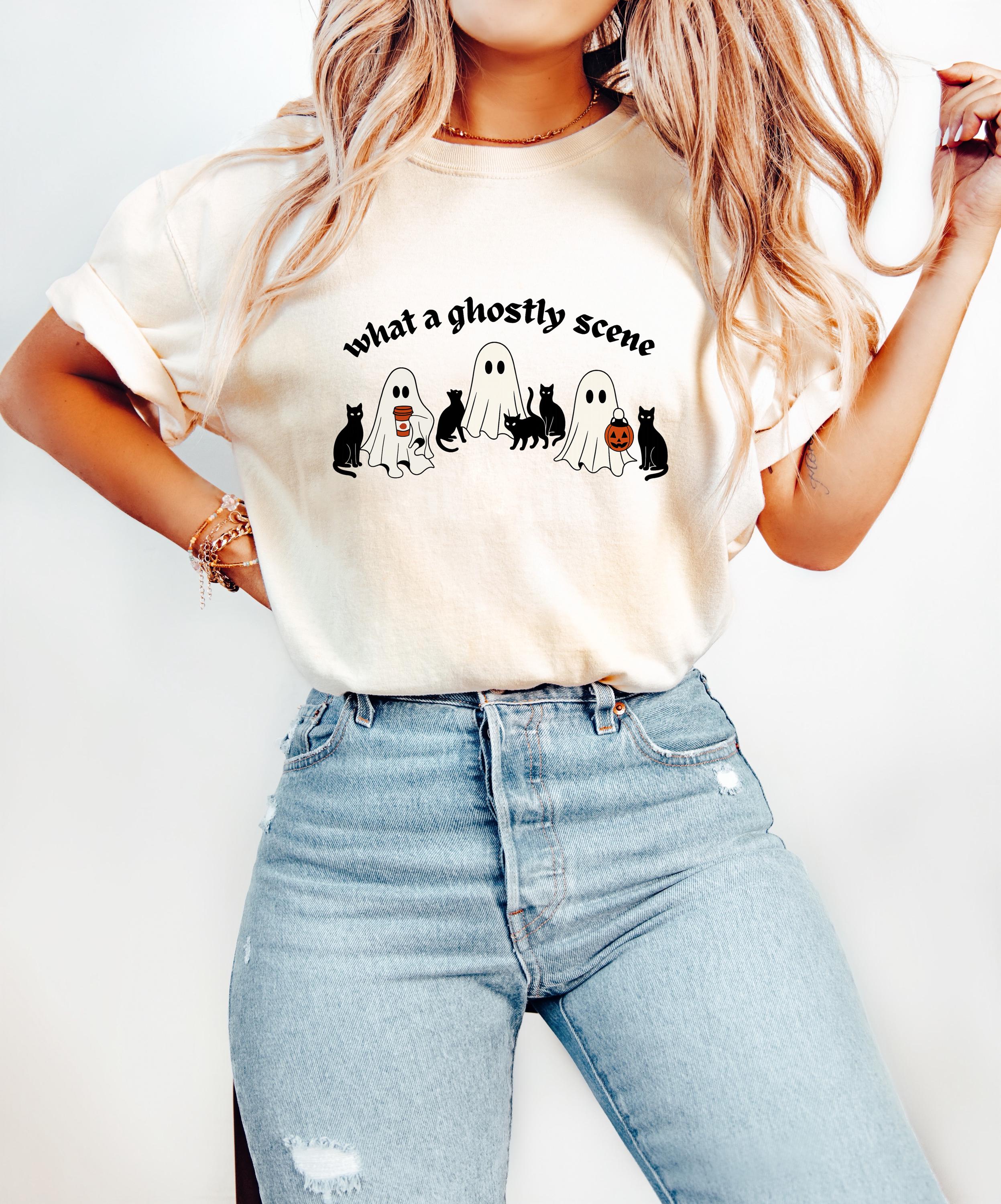 What a Ghostly Scene Halloween Comfort Colors T-shirt, Ghost T Shirt, Retro Fall Vibes Shirt, Autumn Shirt Spooky Shirt, Black Cat Design