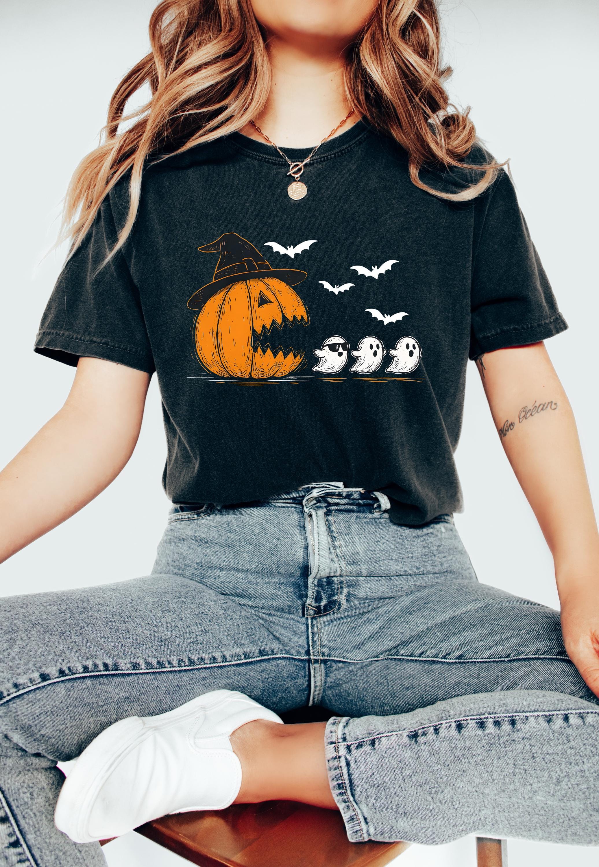 Pumpkin Eating Ghosts Comfort Colors Shirt, Vintage Arcade Game Thanksgiving, Fall Pumpkin Shirt, Retro Fall Tshirt, Autumn Tee