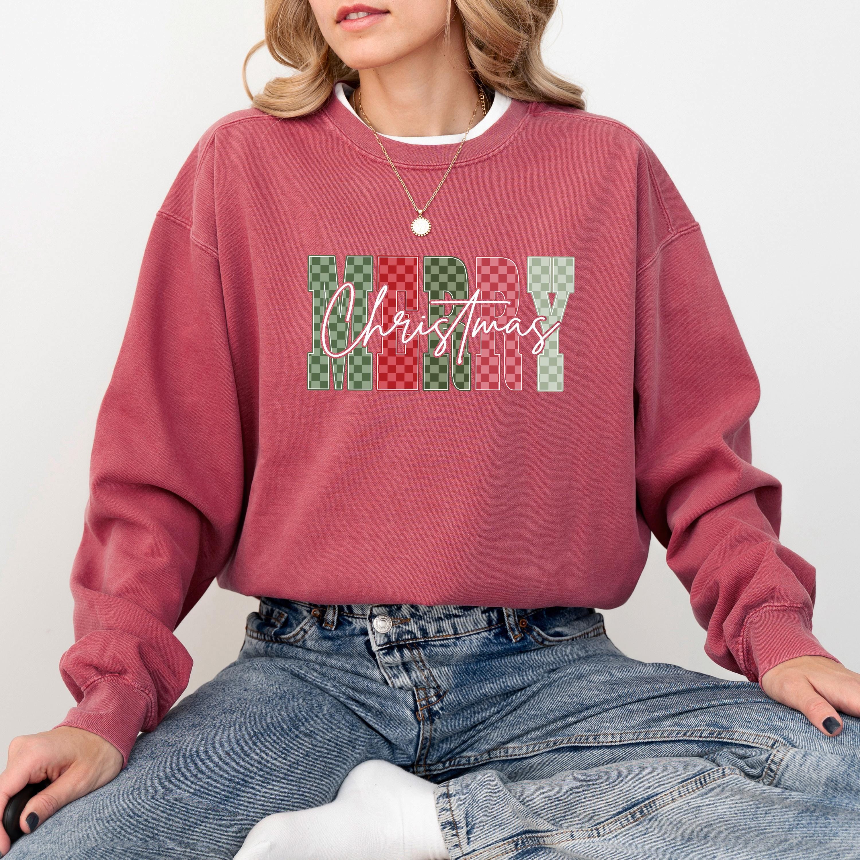 Checkered Merry Christmas Comfort Colors Sweatshirt: Retro Santa Christmas Sweater, Nostalgic Christmas, Girly Vintage Holiday Crewneck