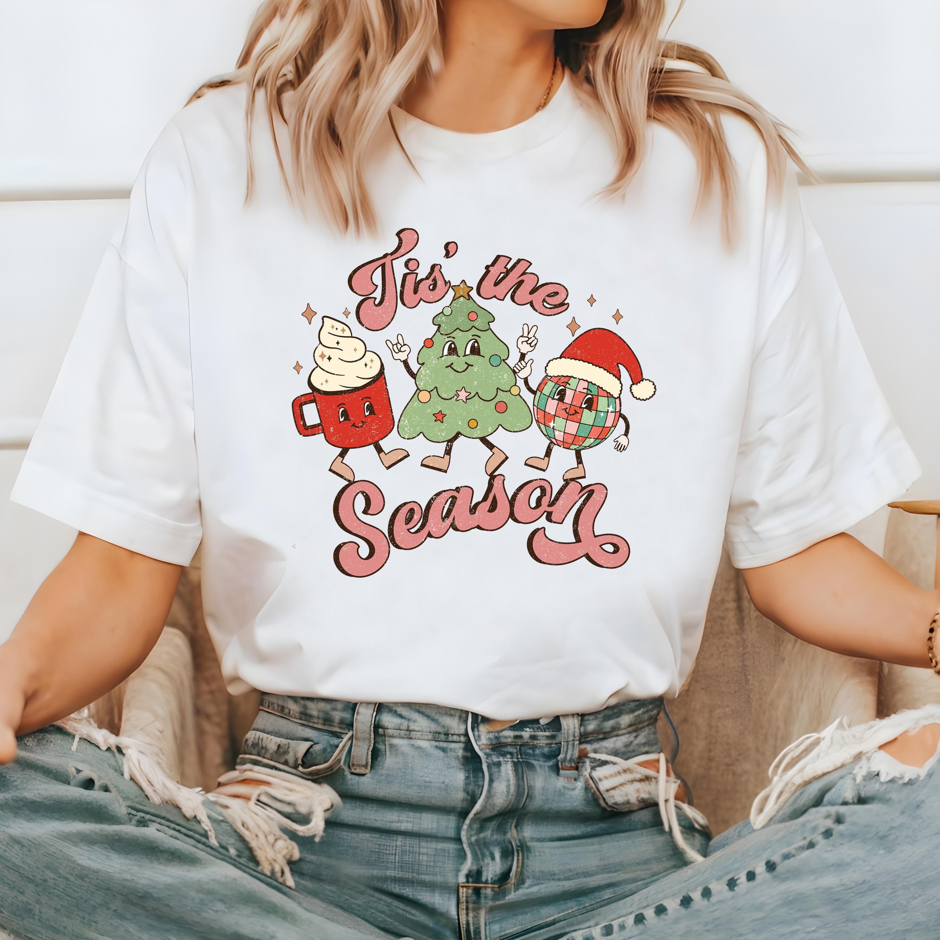 Tis the Season Comfort Colors Shirt, Retro Christmas TShirt, Unisex Holiday Shirt, Cozy T, Christmas Design, Nostalgic Christmas 2025
