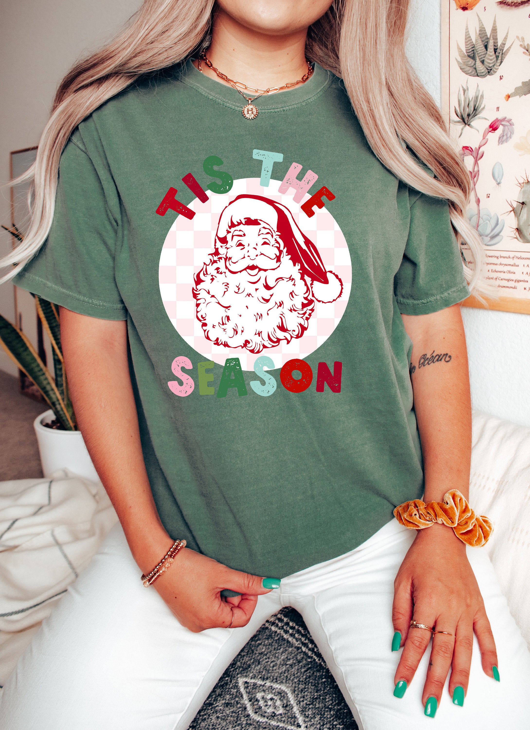 Retro Christmas Comfort Colors Shirt, Tis The Season Santa Shirt, Vintage Santa Christmas Shirt, Retro Holiday Shirt, Ugly Sweater Shirt