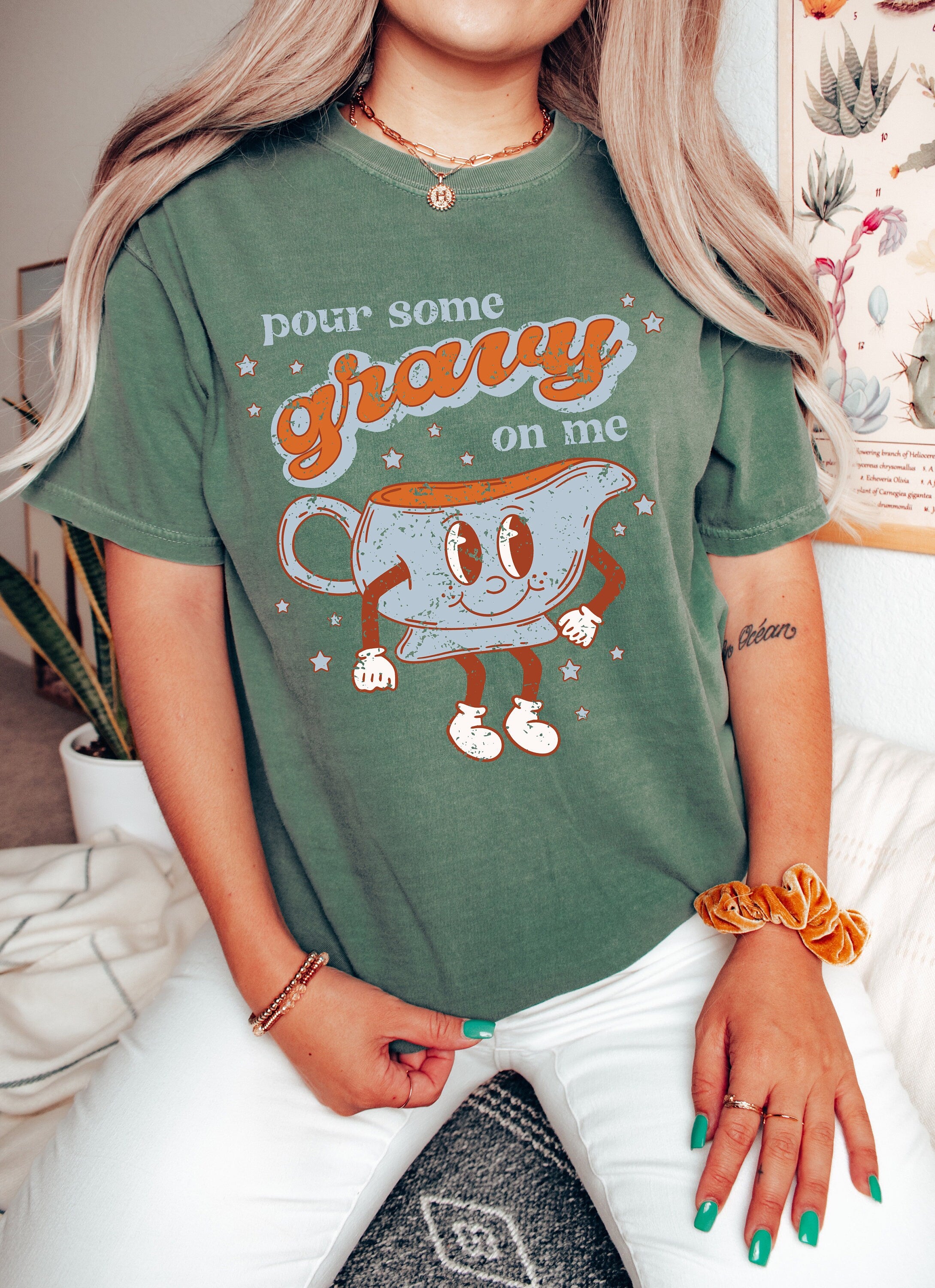 Retro Fall Comfort Colors Shirt, Pour Some Gravy On Me, Vintage Thanksgiving Pumpkin Shirt, Witch Shirt, Retro Fall Shirt, Autumn Shirt