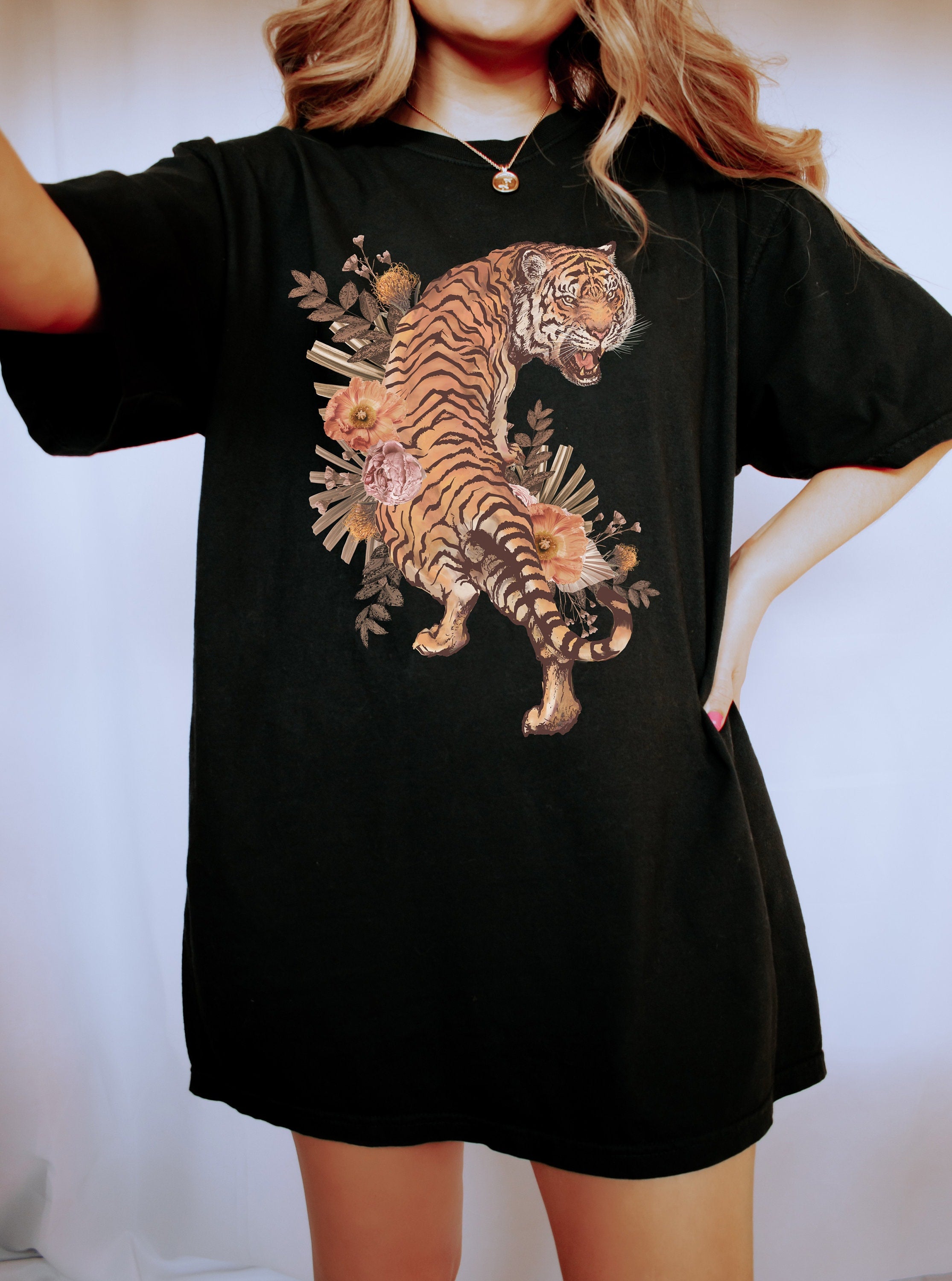 Retro Comfort Colors Shirt, Fierce Tiger Flower Shirt, Vintage Free Spirit Shirt, Oversized Shirt, Retro Graphic Shirt, Distressed Tee