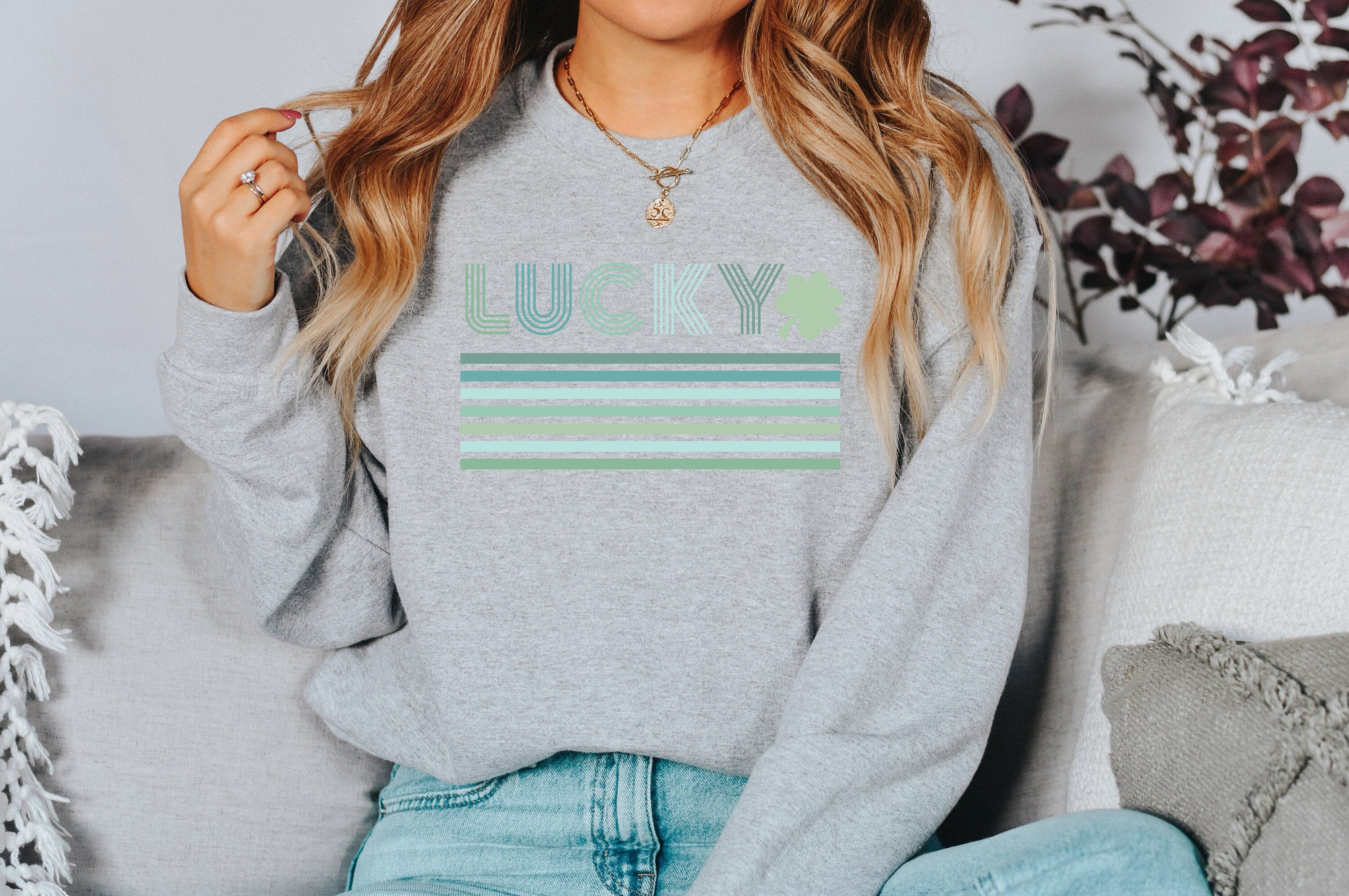 Retro Lucky Clover Sweatshirt, Lucky Clover Sweater, St Patricks Day Sweatshirt, Lucky Pullover, Womens Sweatshirt, Crewneck, Shamrock Shirt