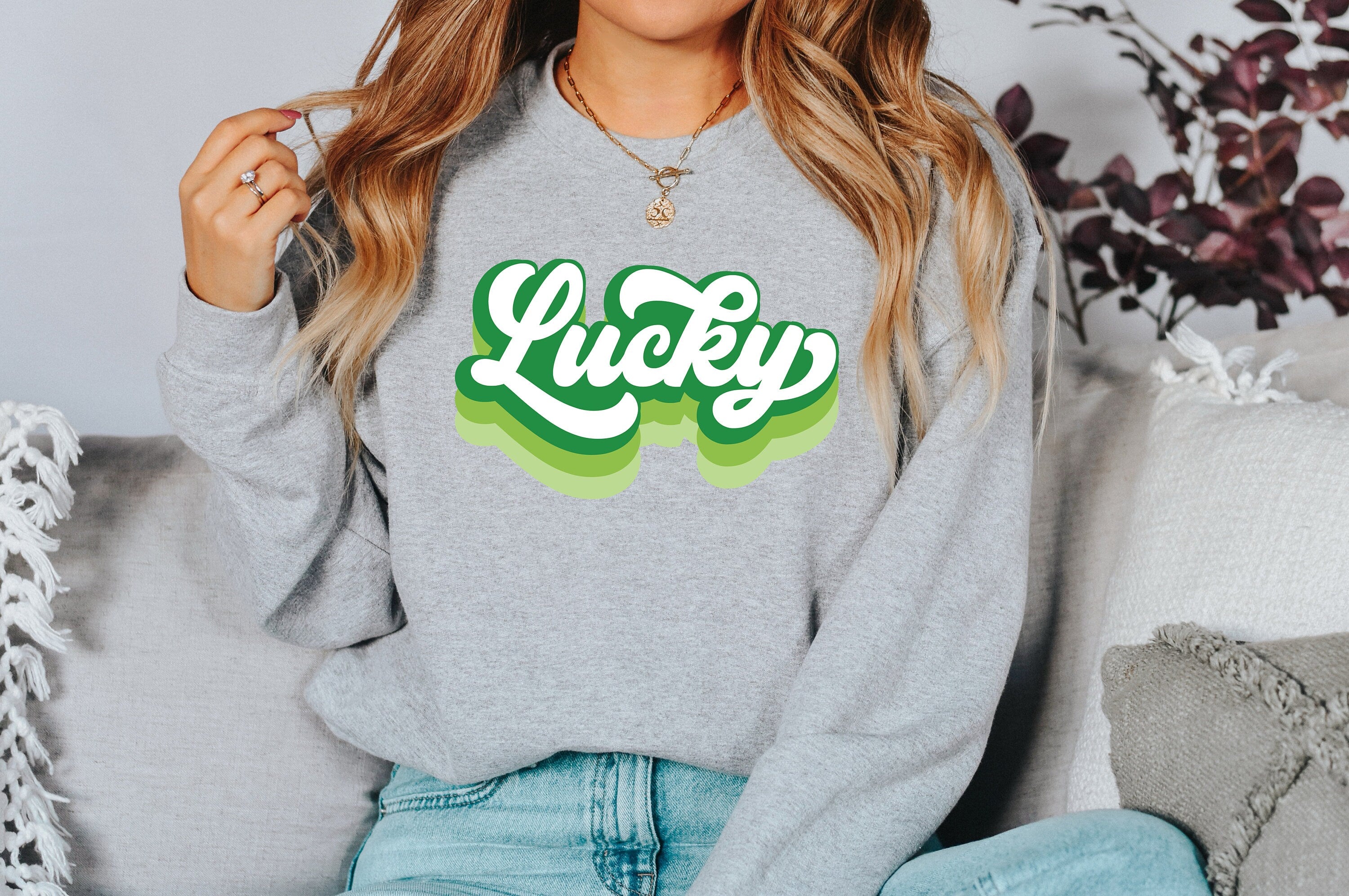 Lucky Retro Sweatshirt, Lucky Clover Sweater, St Patricks Day Sweatshirt, Lucky Pullover, Womens Lucky Sweatshirt, Lucky Crewneck, Shamrock