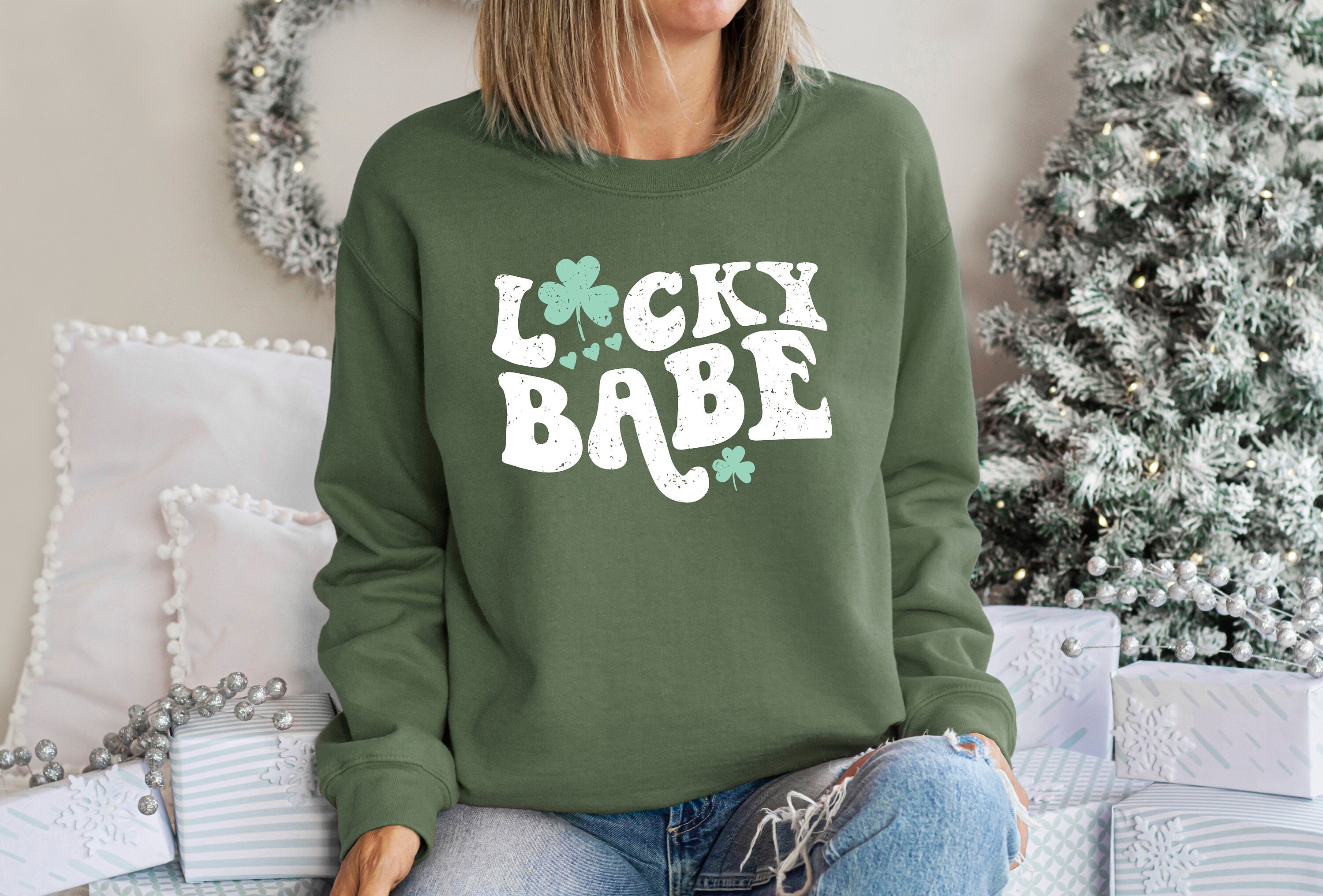 Lucky Retro Sweatshirt, Lucky Babe Sweater, St Patricks Day Sweatshirt, Lucky Pullover, Womens Lucky Sweatshirt, Lucky Crewneck, Shamrock
